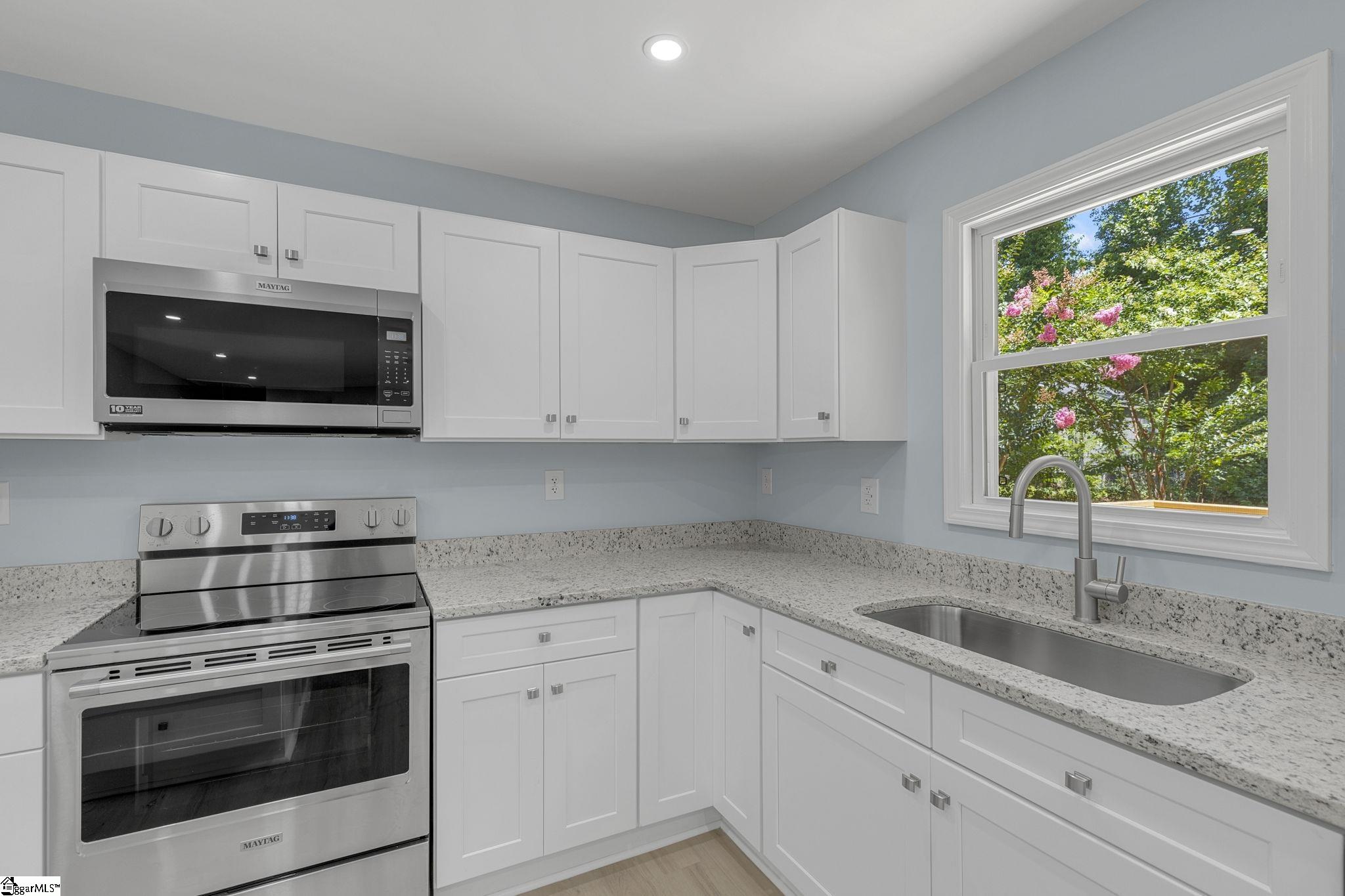 112 Pennwood Lane Greenville, SC 29609