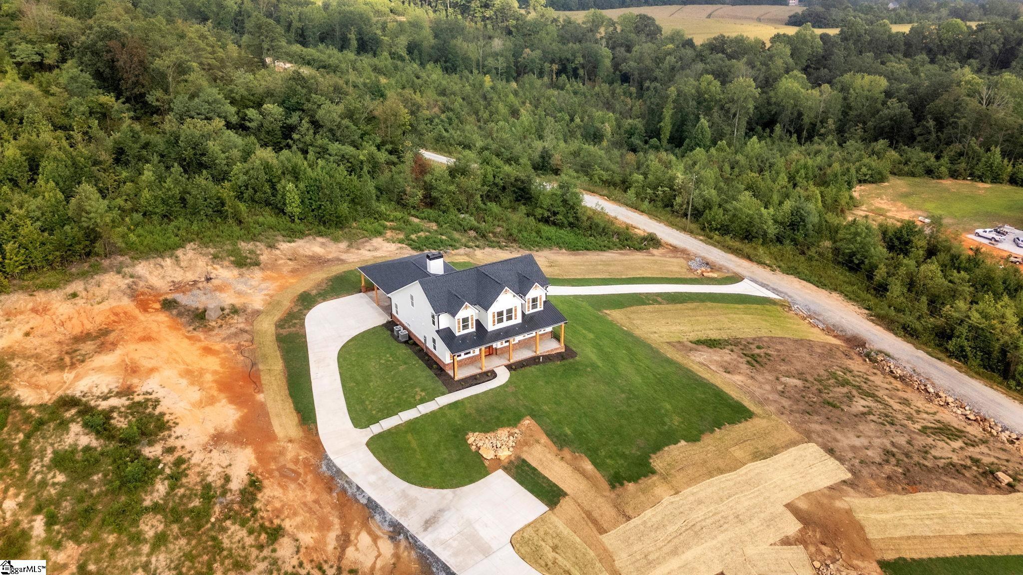 452 N Glassy Mountain Road Landrum, SC 29356