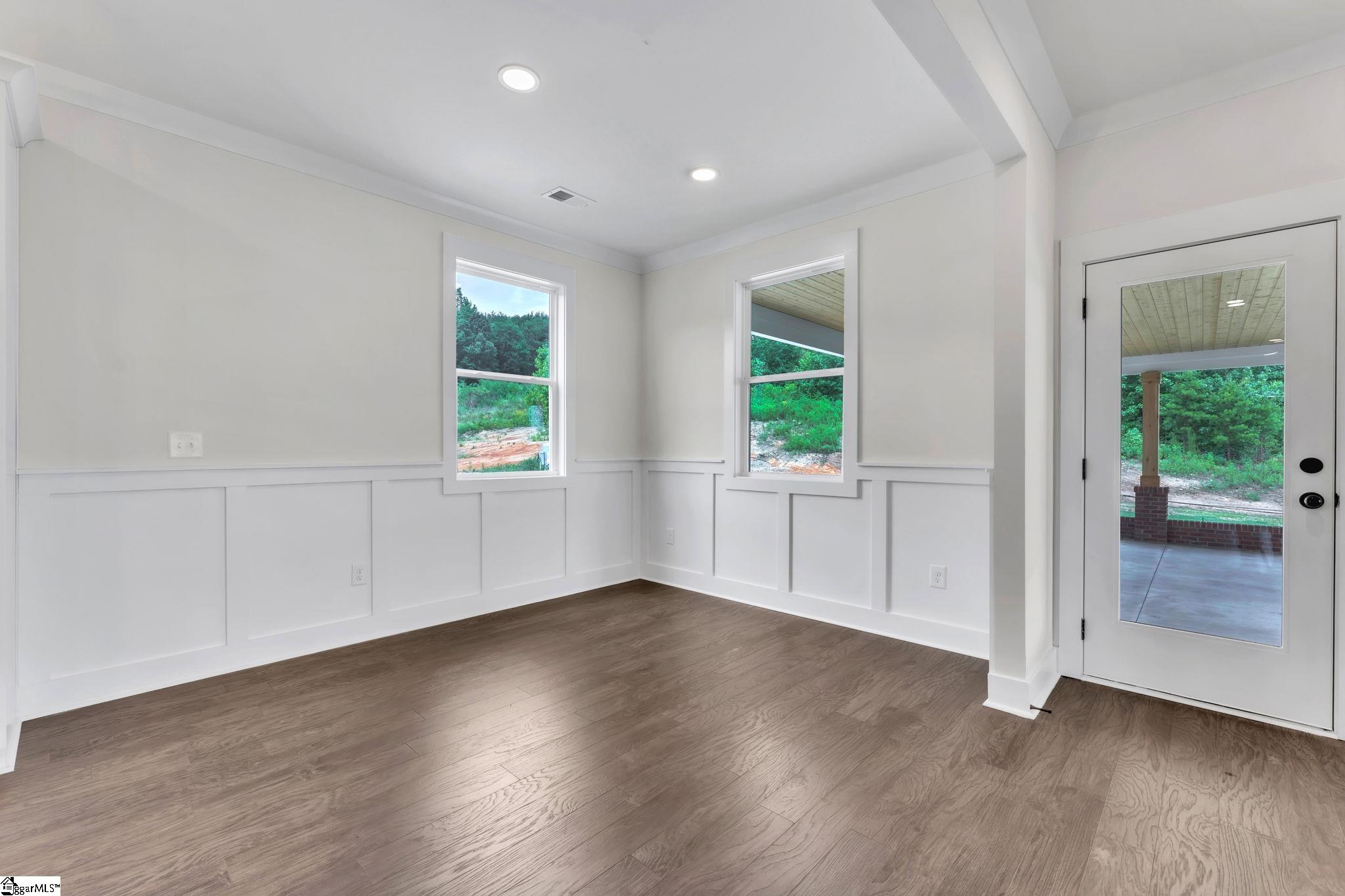 452 N Glassy Mountain Road Landrum, SC 29356