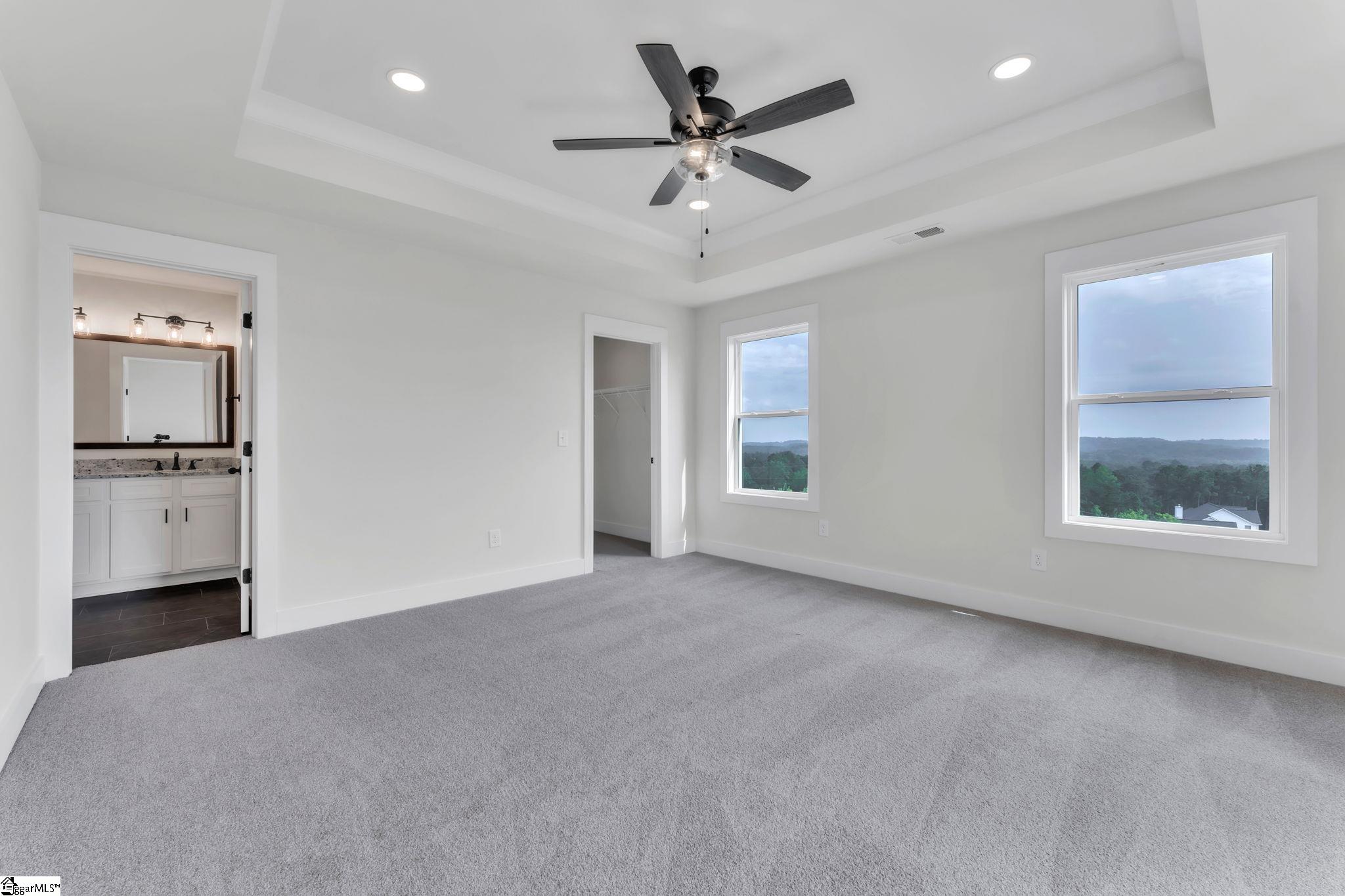452 N Glassy Mountain Road Landrum, SC 29356