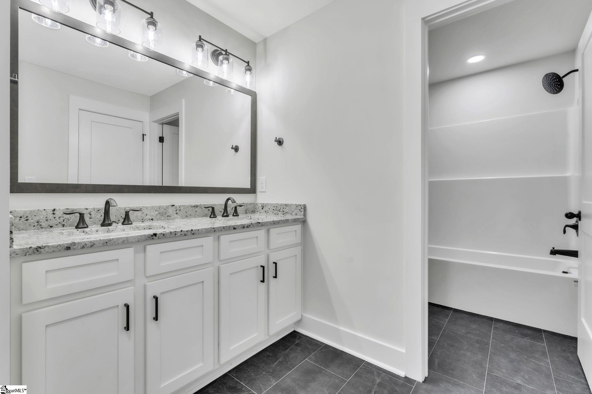 452 N Glassy Mountain Road Landrum, SC 29356