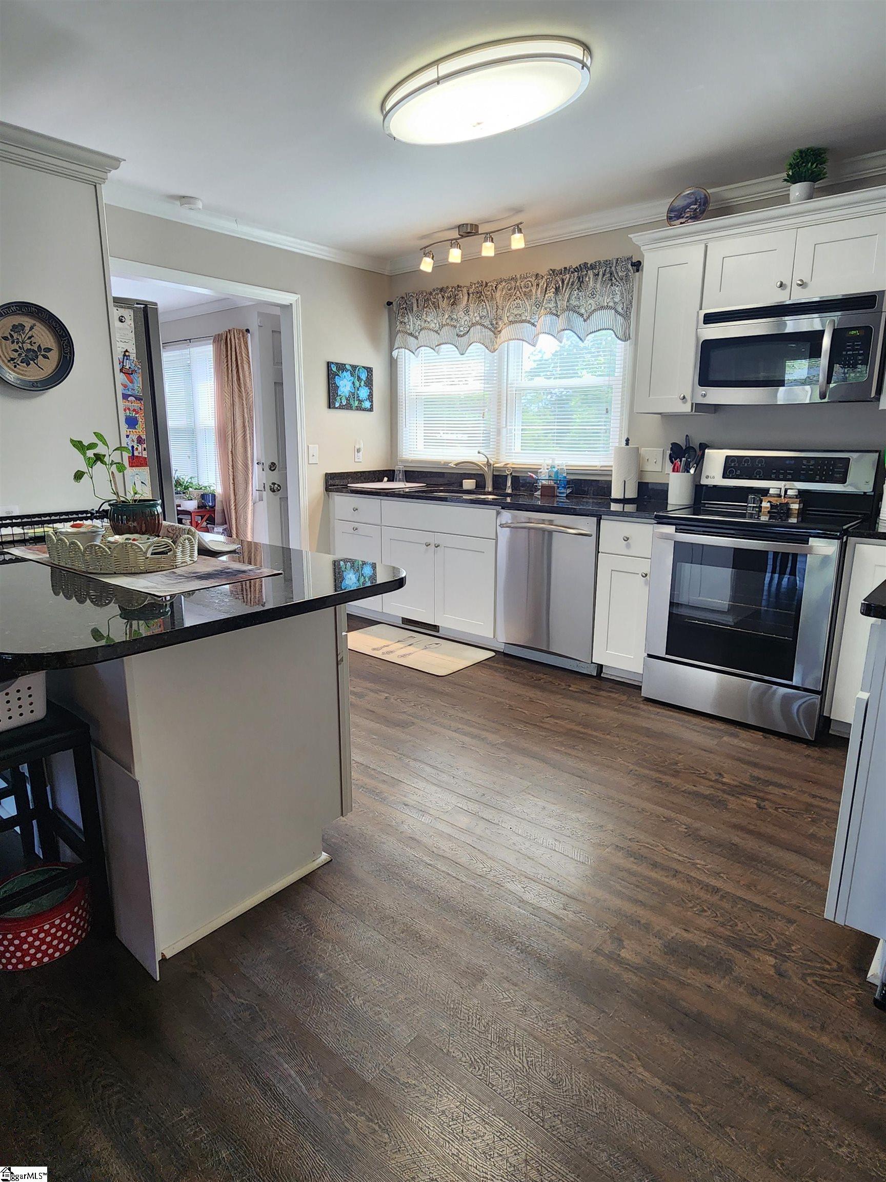 102 James Street Easley, SC 29642