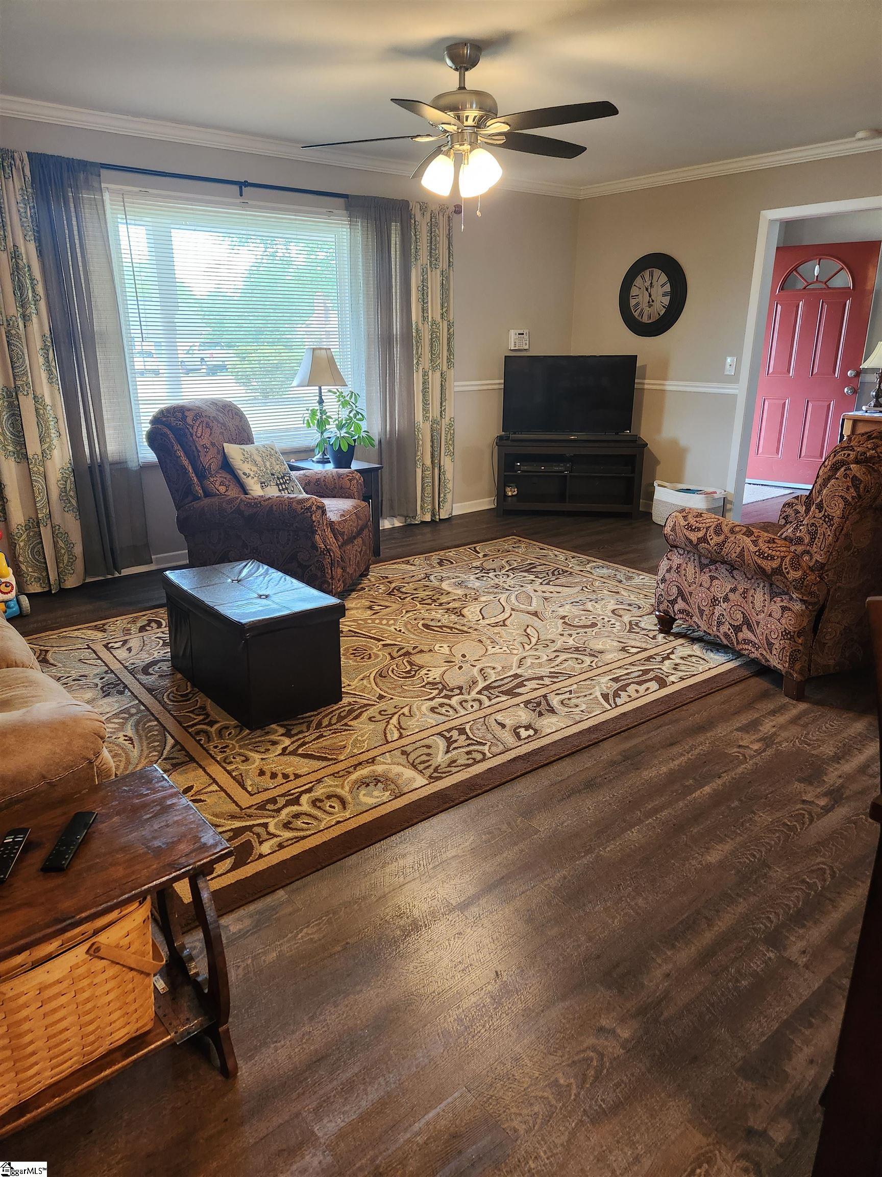 102 James Street Easley, SC 29642