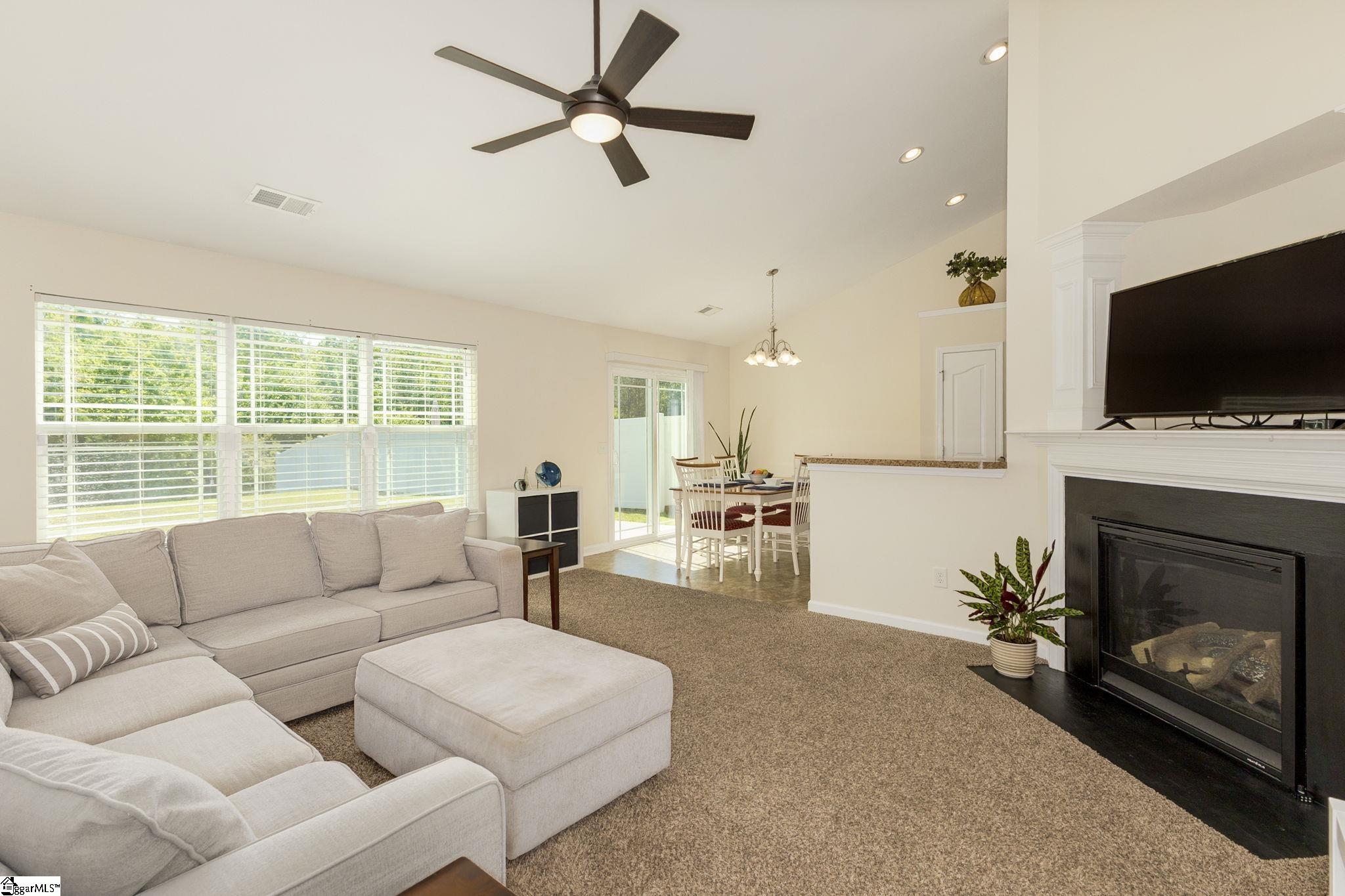 201 Engelmann Lane Simpsonville, SC 29680