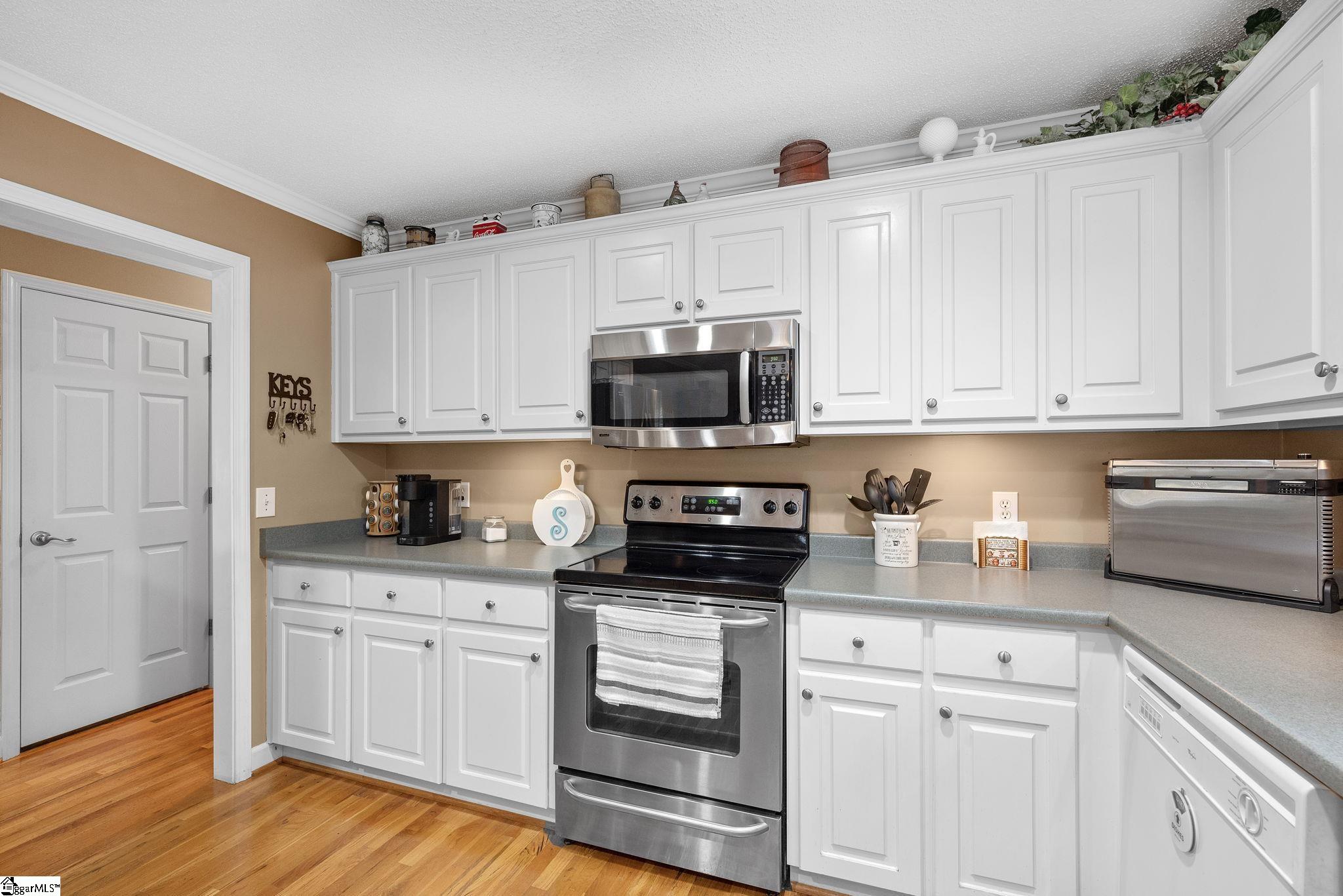 111 Brooke Lee Circle Taylors, SC 29687