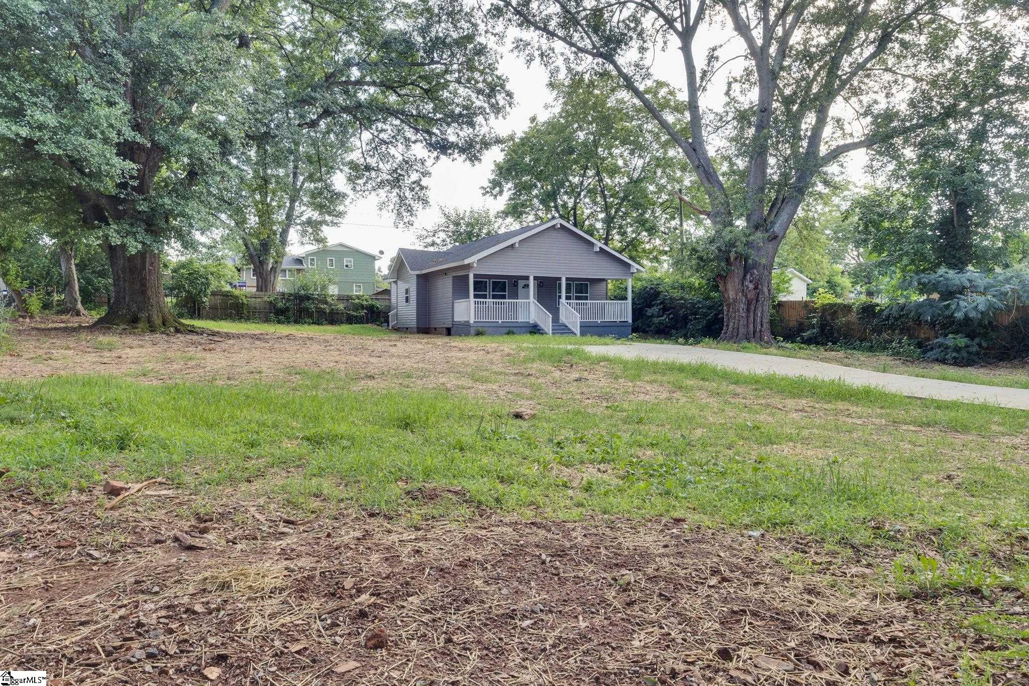 365 Dakota Street Spartanburg, SC 29303