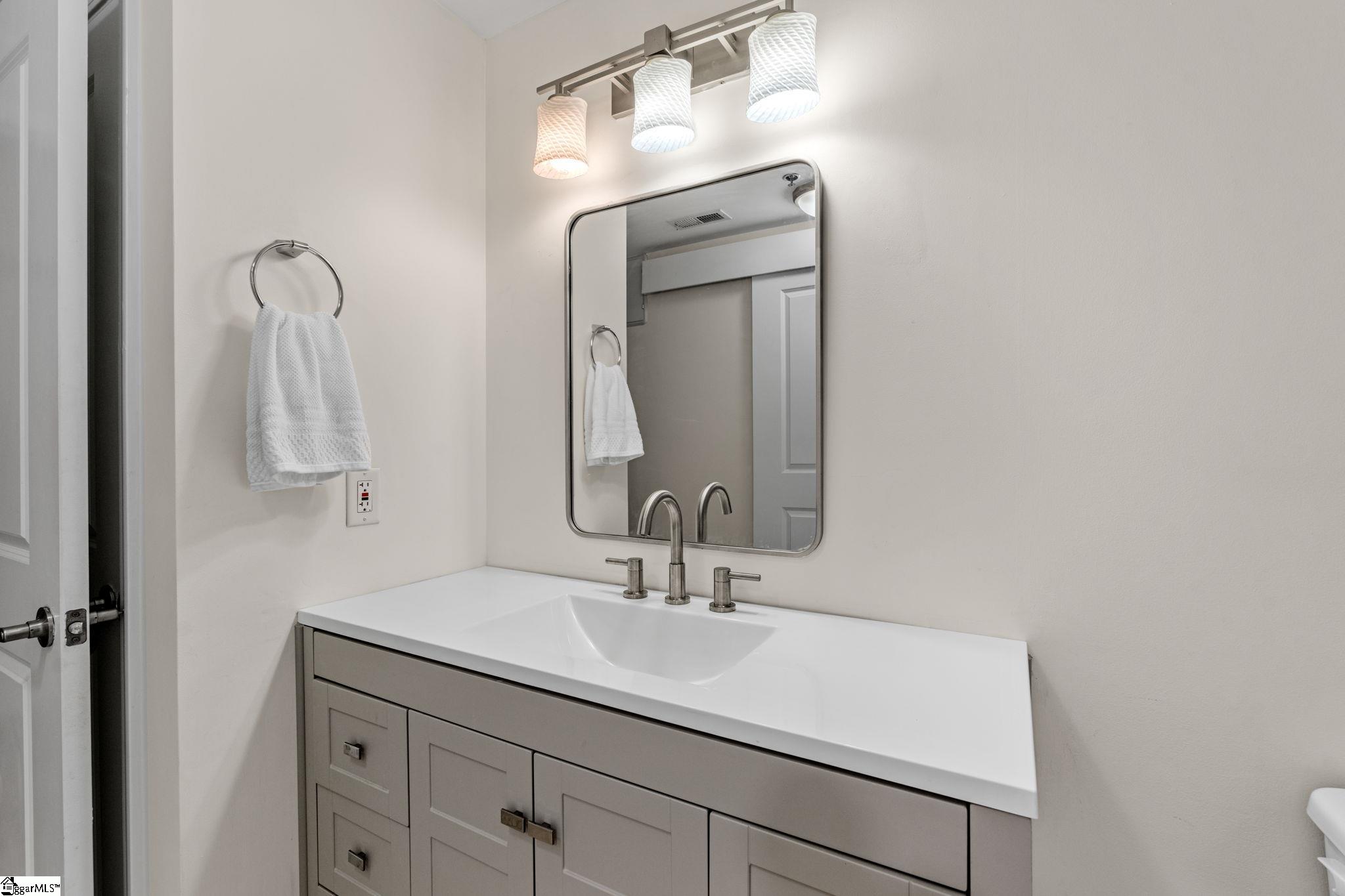 100 E Washington Street UNIT Unit 54 Greenville, SC 29601