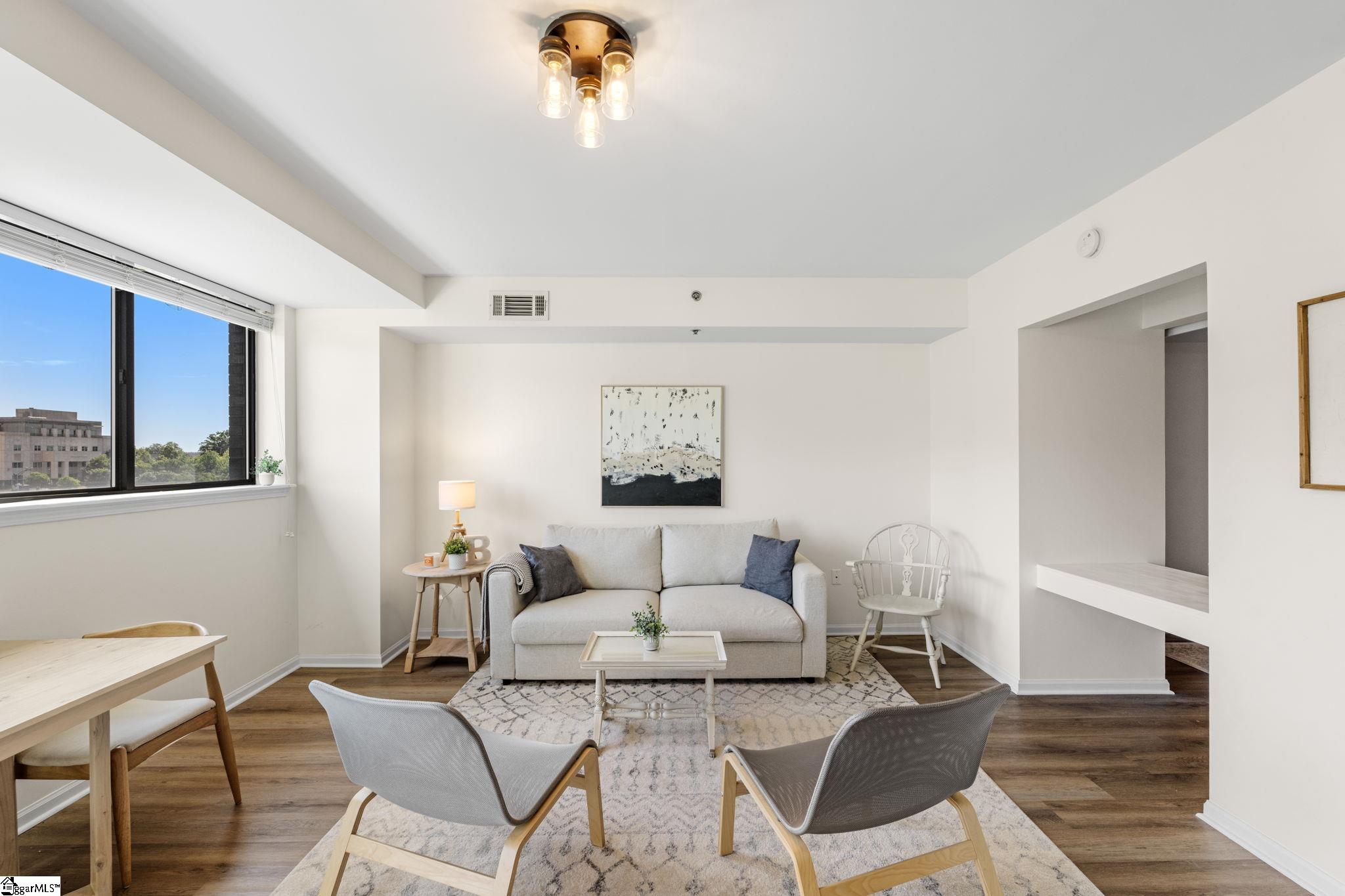 100 E Washington Street UNIT Unit 54 Greenville, SC 29601