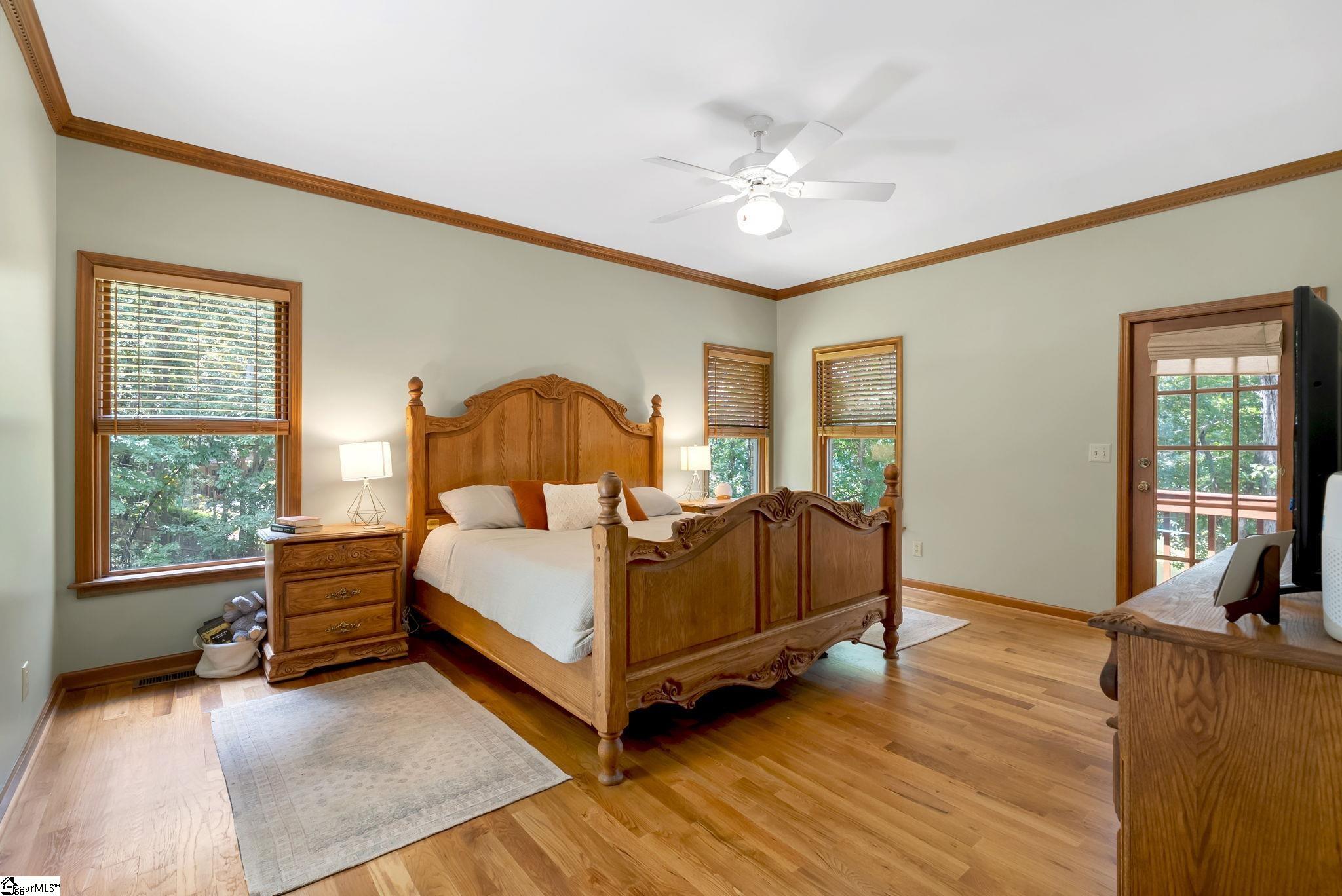 124 Lake Point Drive Taylors, SC 29687