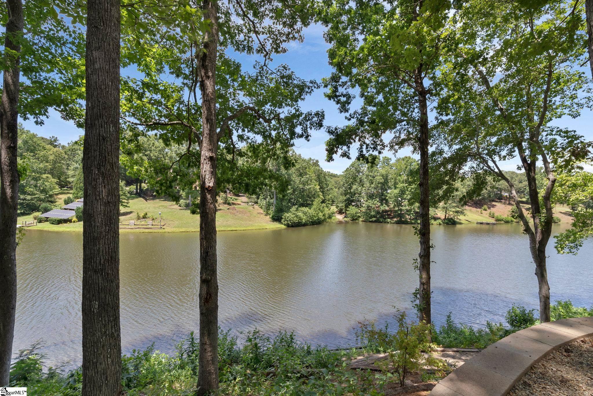 124 Lake Point Drive Taylors, SC 29687