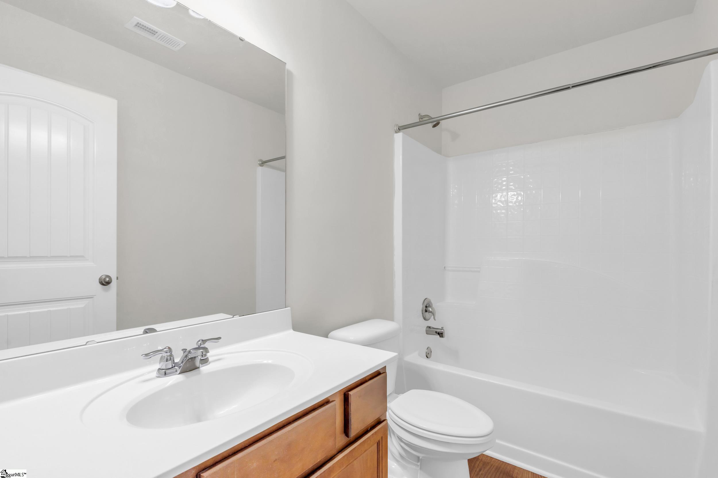 23 Shefleys Road Simpsonville, SC 29680