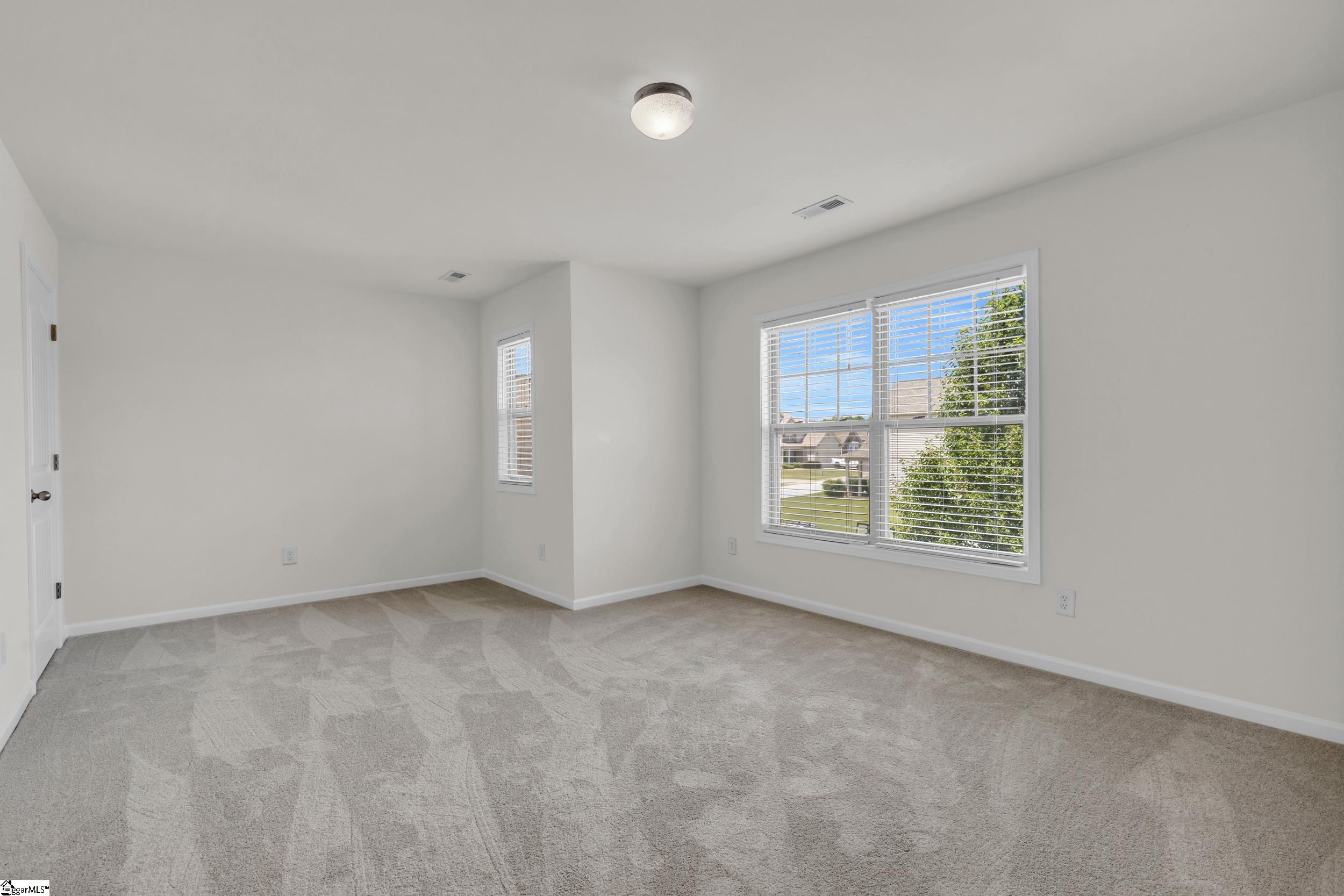 23 Shefleys Road Simpsonville, SC 29680