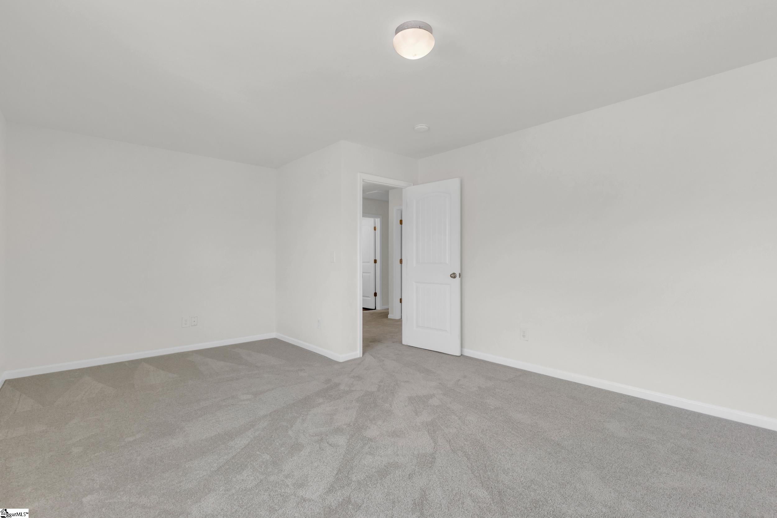 23 Shefleys Road Simpsonville, SC 29680