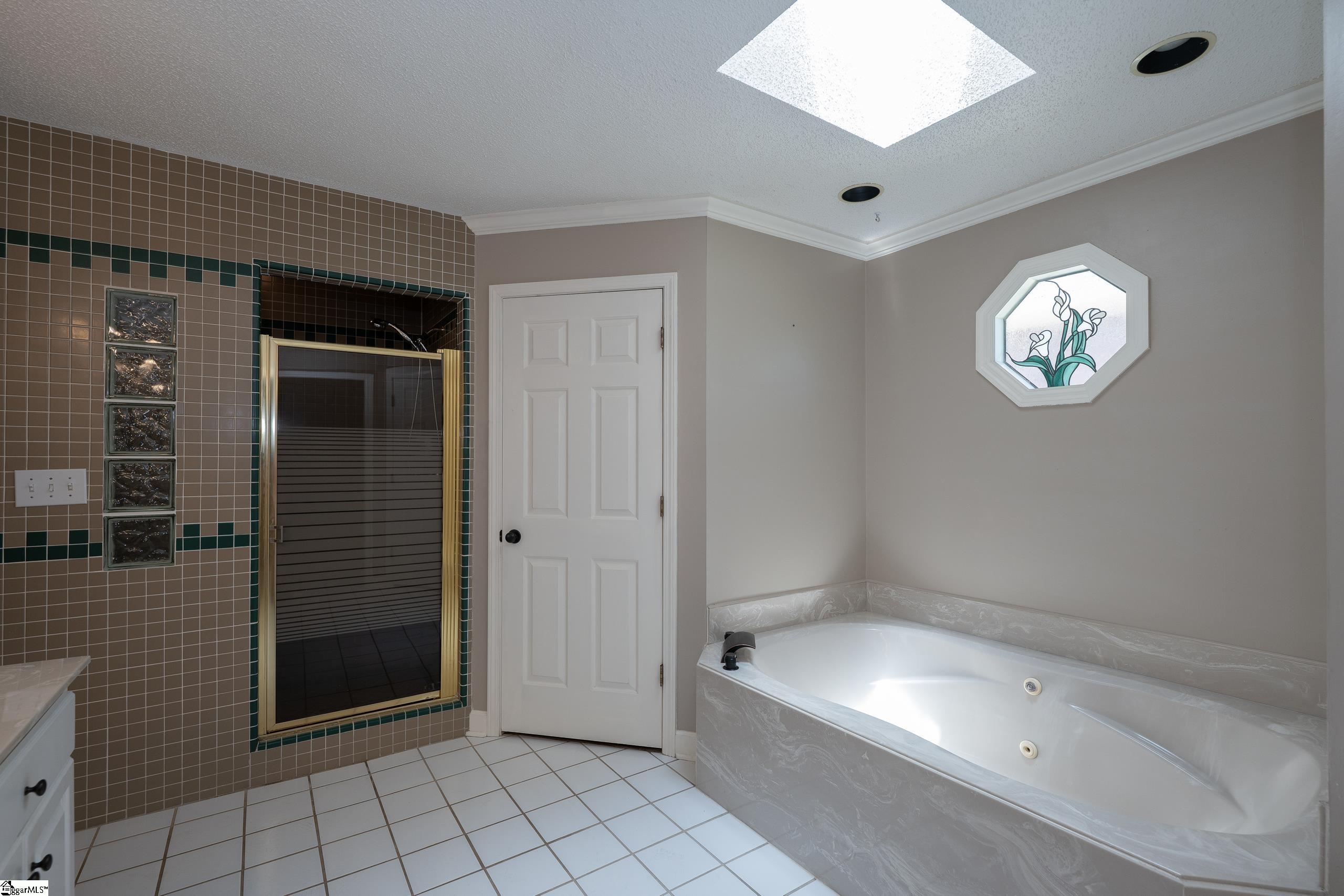 322 N Rutherford Road Greer, SC 29651