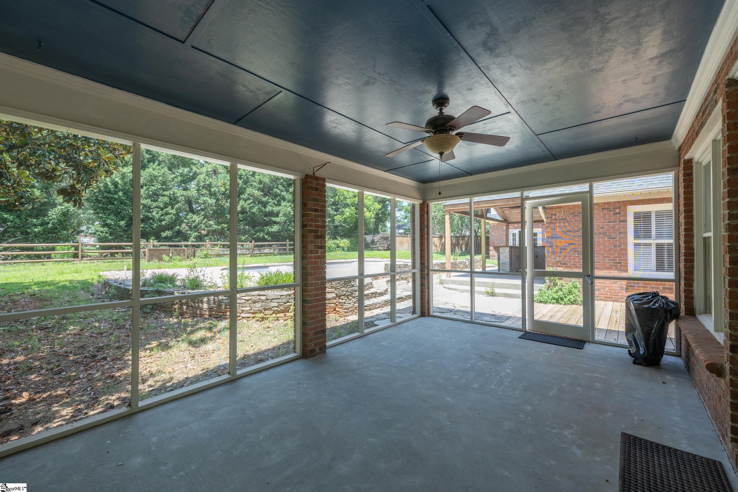 322 N Rutherford Road Greer, SC 29651