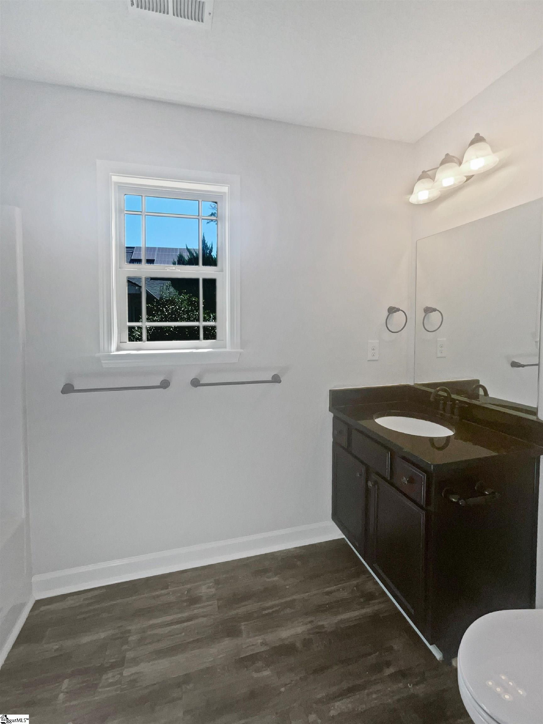 669 Chastine Drive Spartanburg, SC 29301