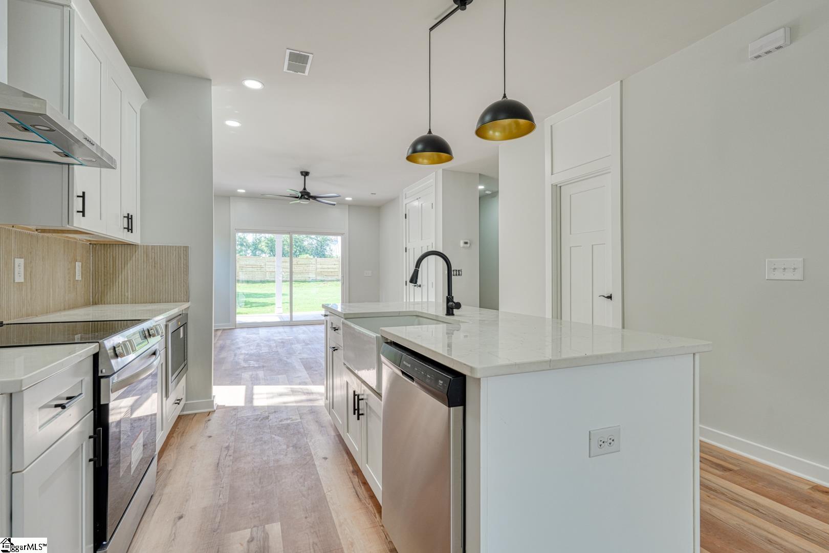 29 Pendleton Road Greenville, SC 29611