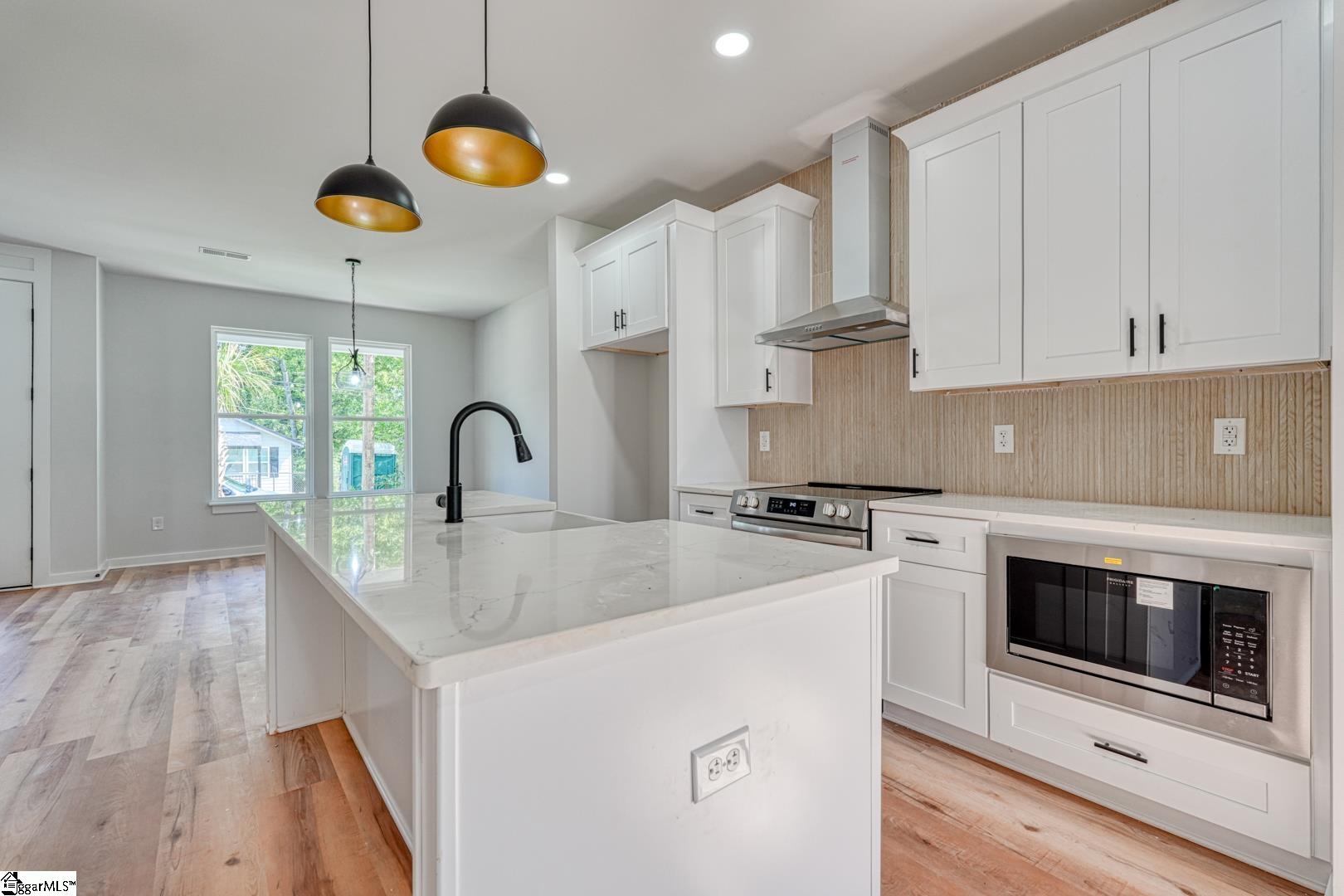 29 Pendleton Road Greenville, SC 29611