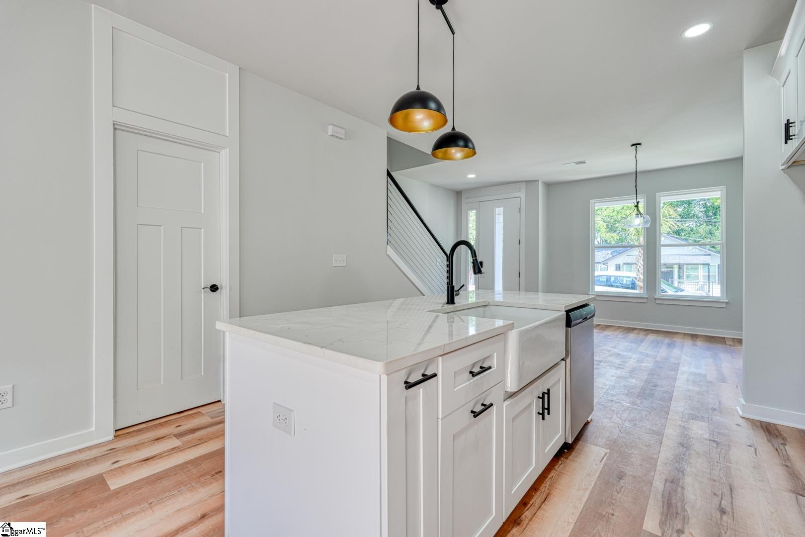 29 Pendleton Road Greenville, SC 29611