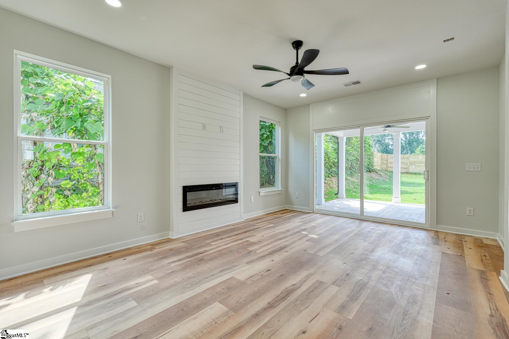 29 Pendleton Road Greenville, SC 29611