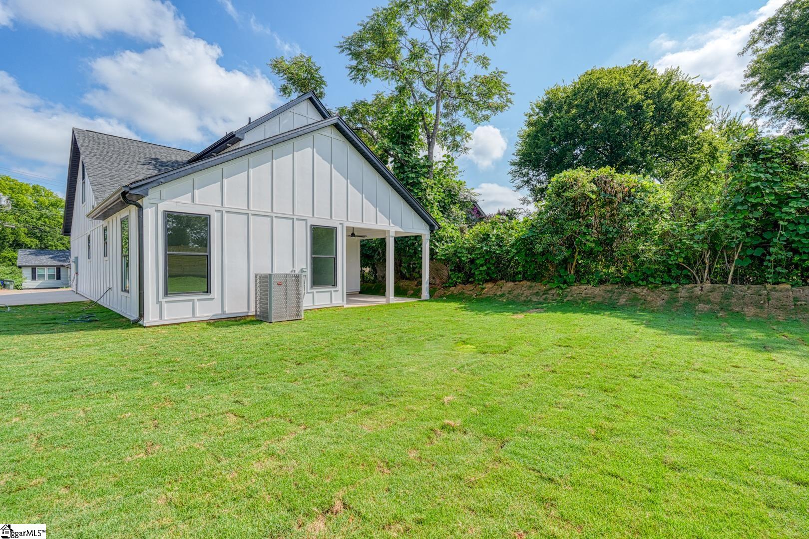 29 Pendleton Road Greenville, SC 29611