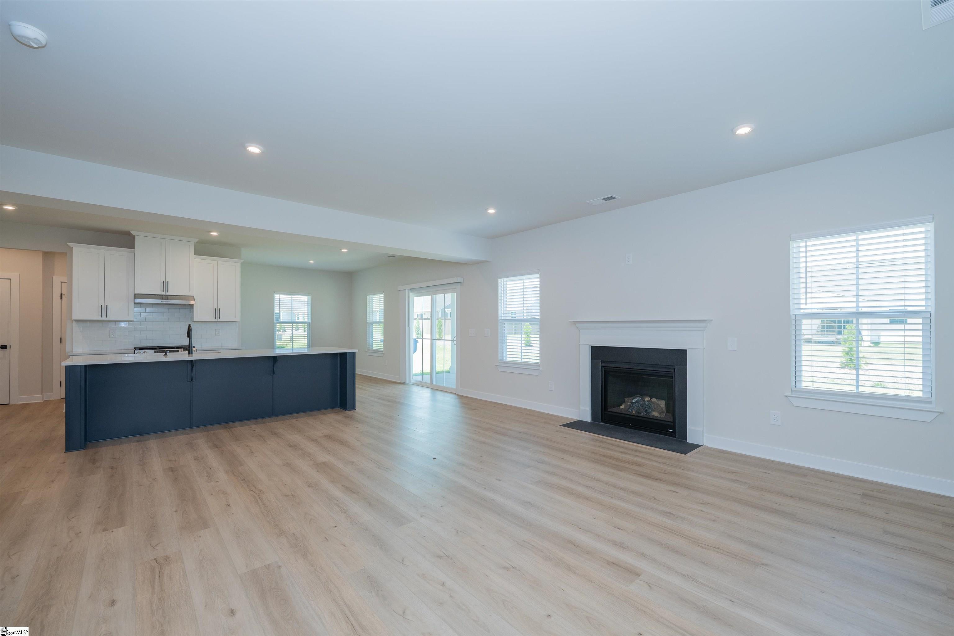 797 John Anderson Drive Woodruff, SC 29388