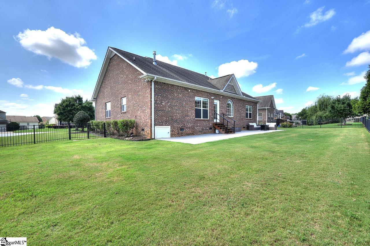 7 Dartford Court Easley, SC 29642