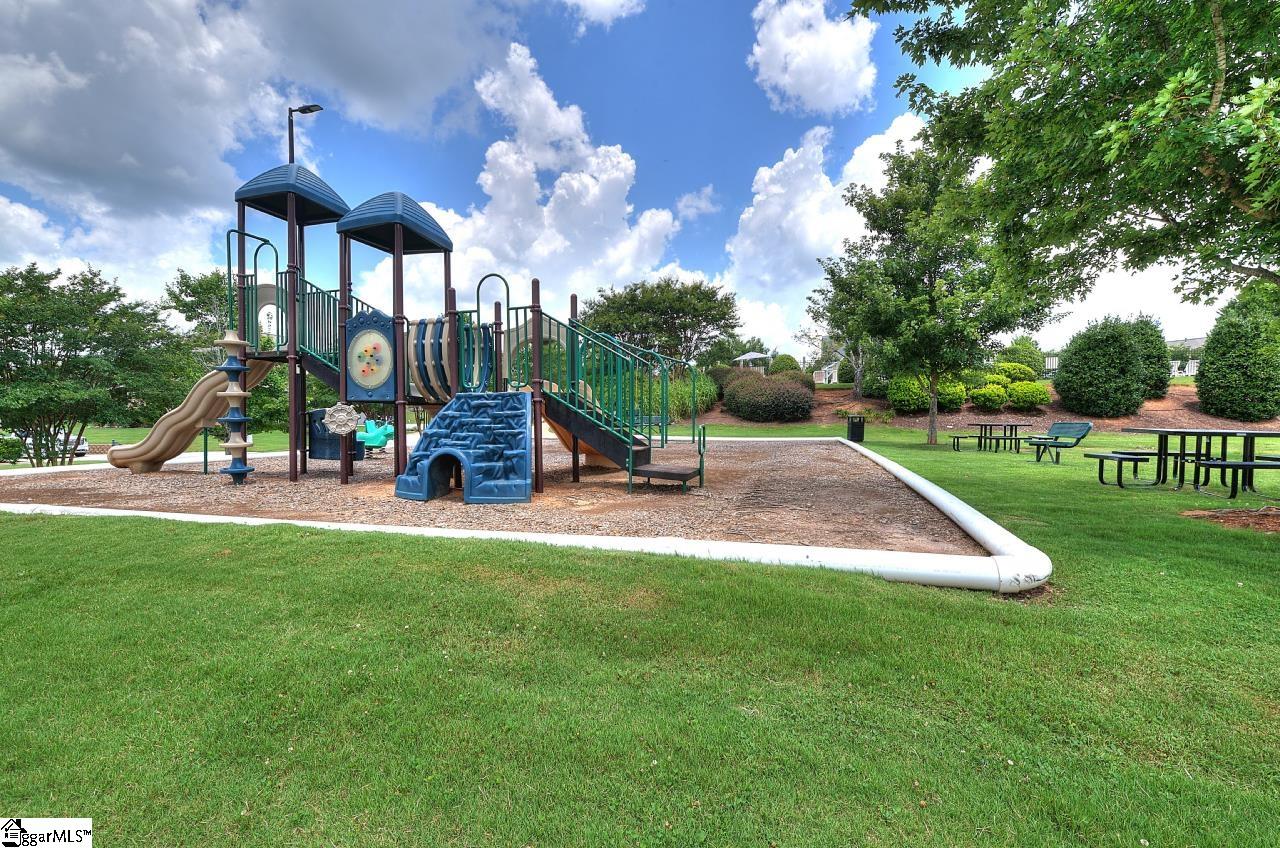 7 Dartford Court Easley, SC 29642