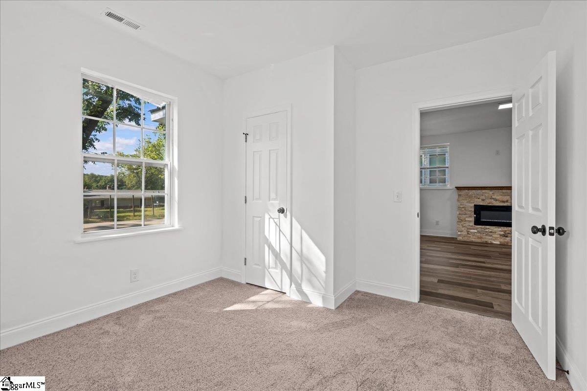 99 Allen Avenue Spartanburg, SC 29303