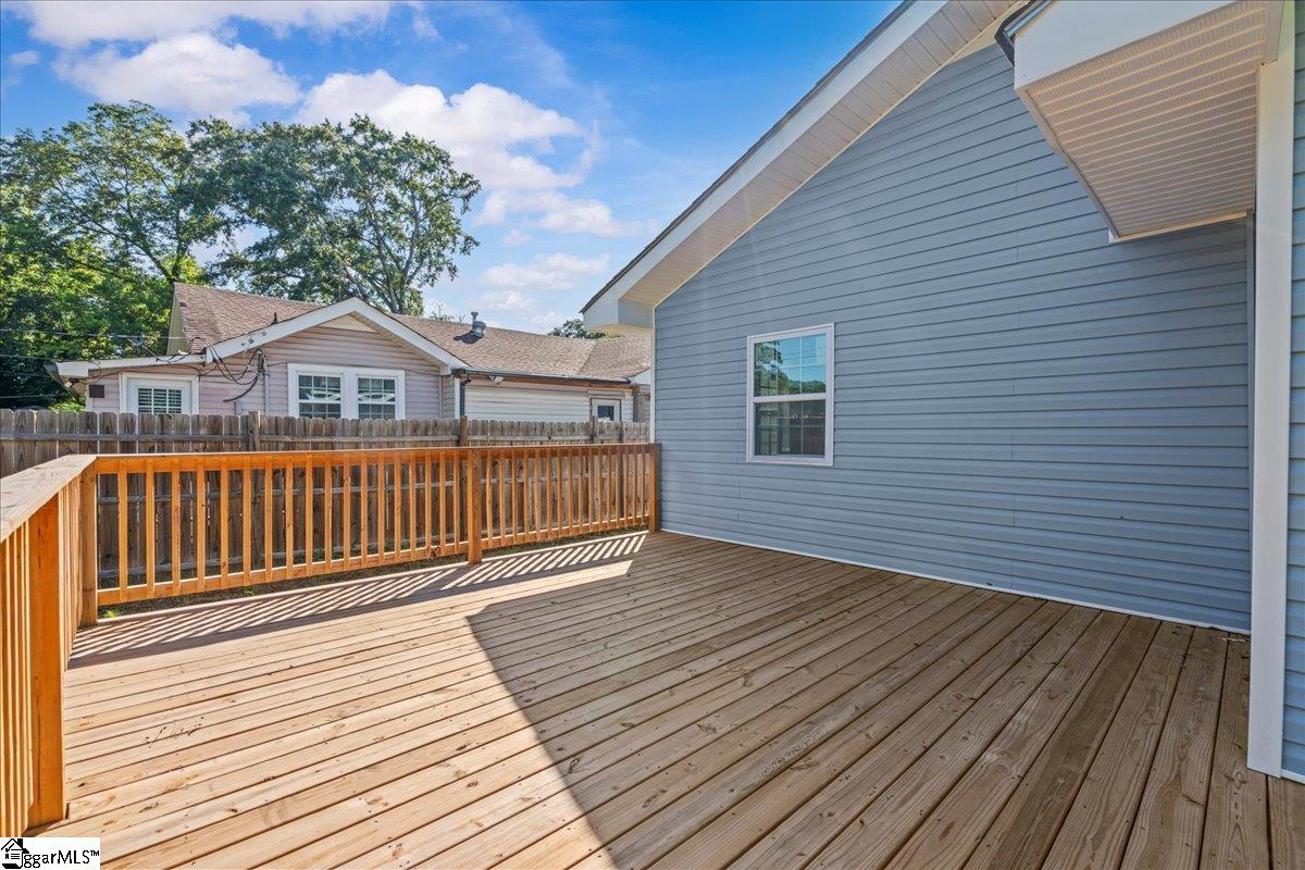 99 Allen Avenue Spartanburg, SC 29303