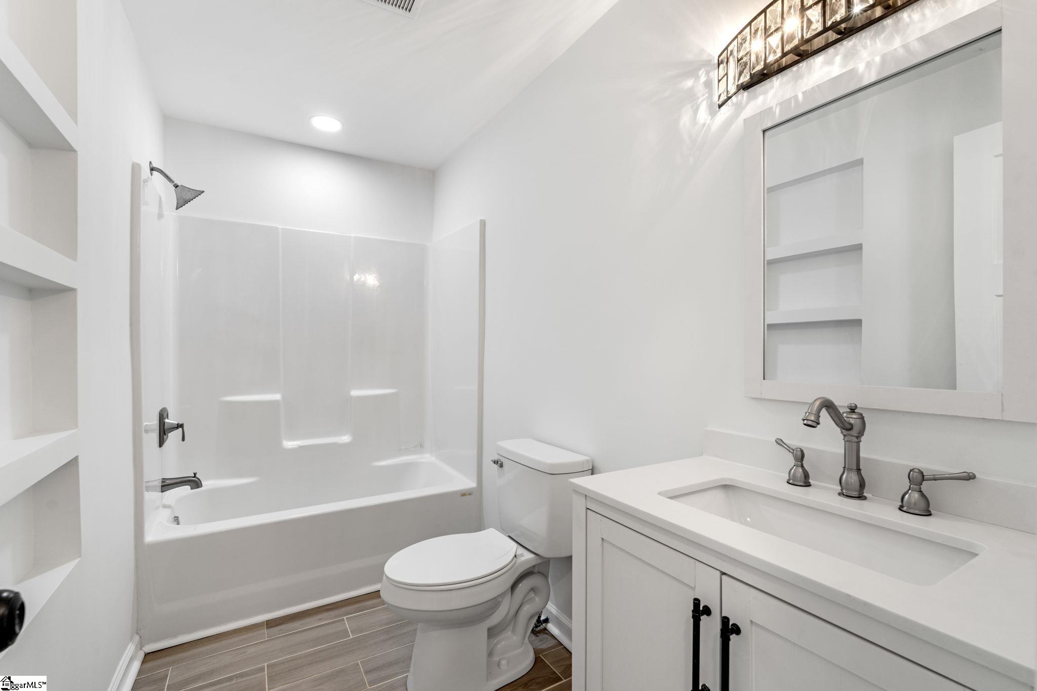 12 Hudson Street Greenville, SC 29609