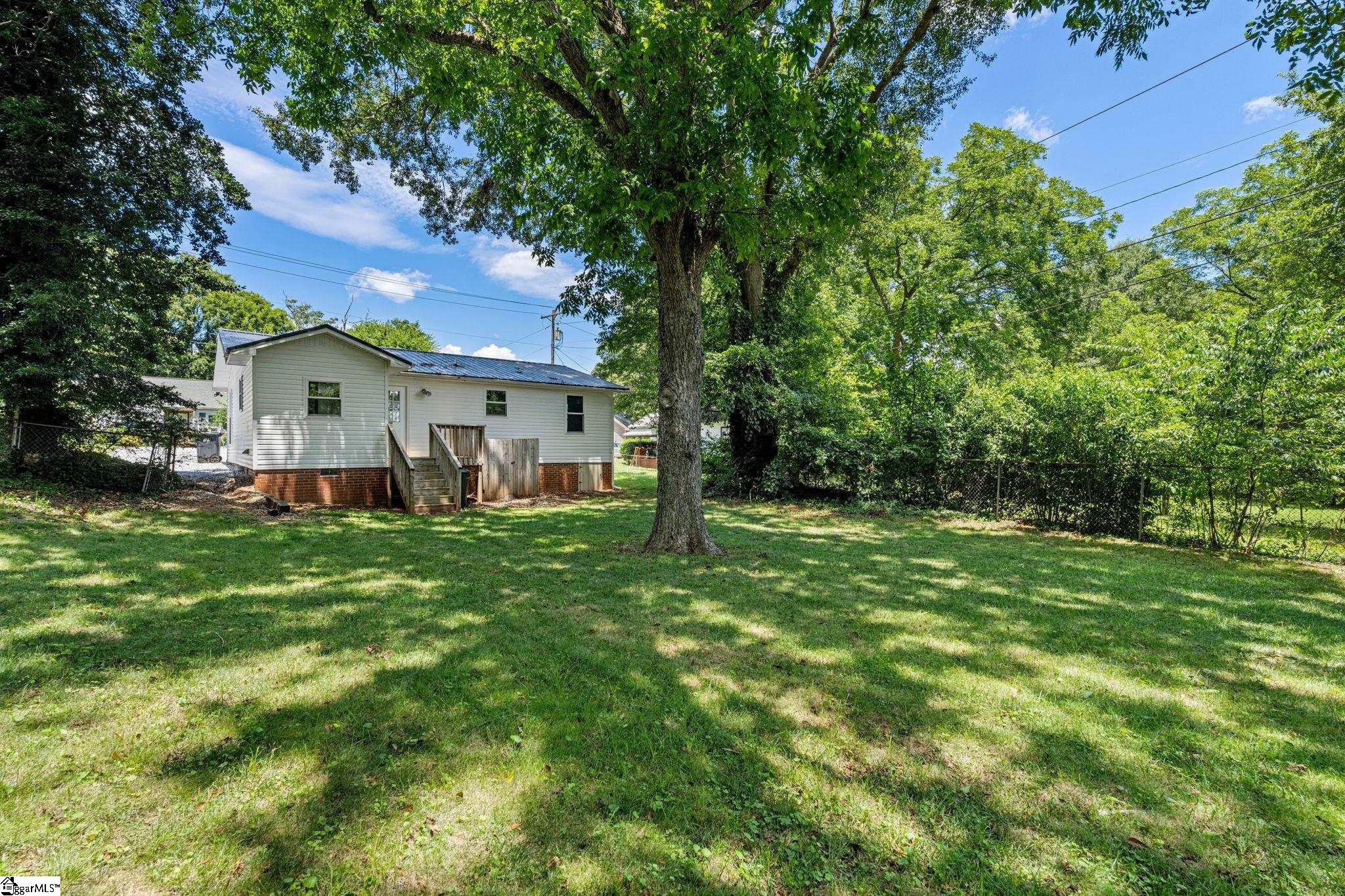 12 Hudson Street Greenville, SC 29609