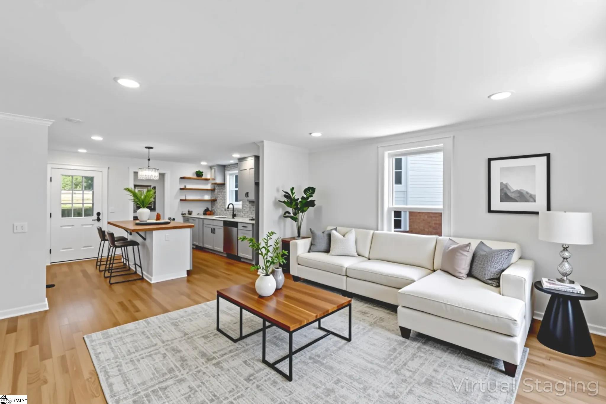 12 Hudson Street Greenville, SC 29609