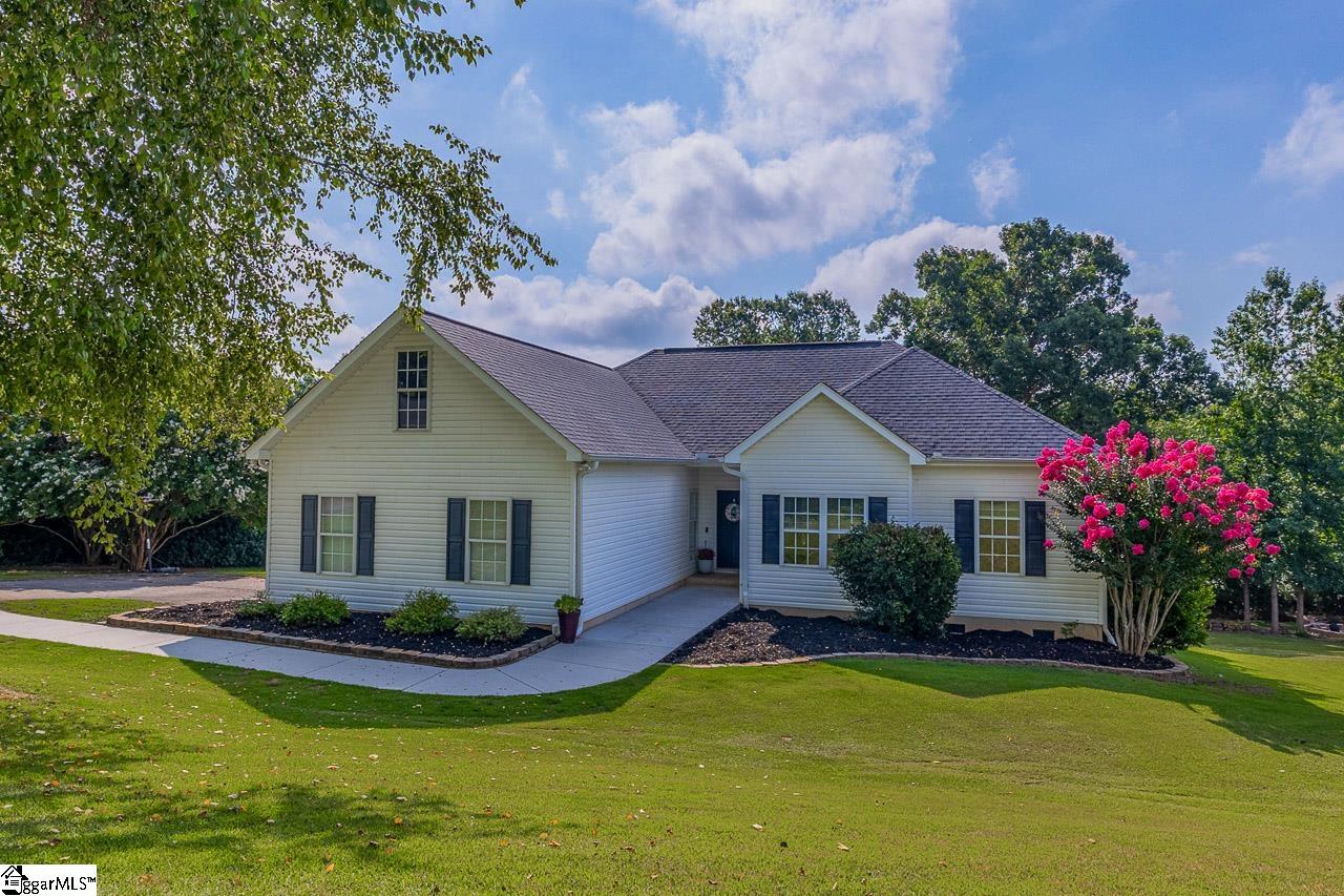 715 S Alderwood Drive Woodruff, SC 29388