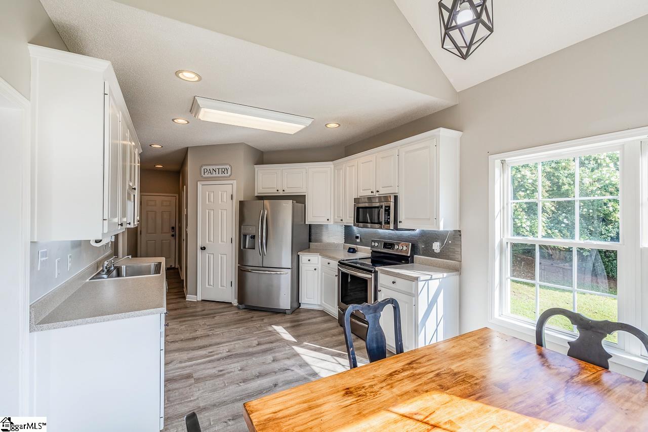 715 S Alderwood Drive Woodruff, SC 29388