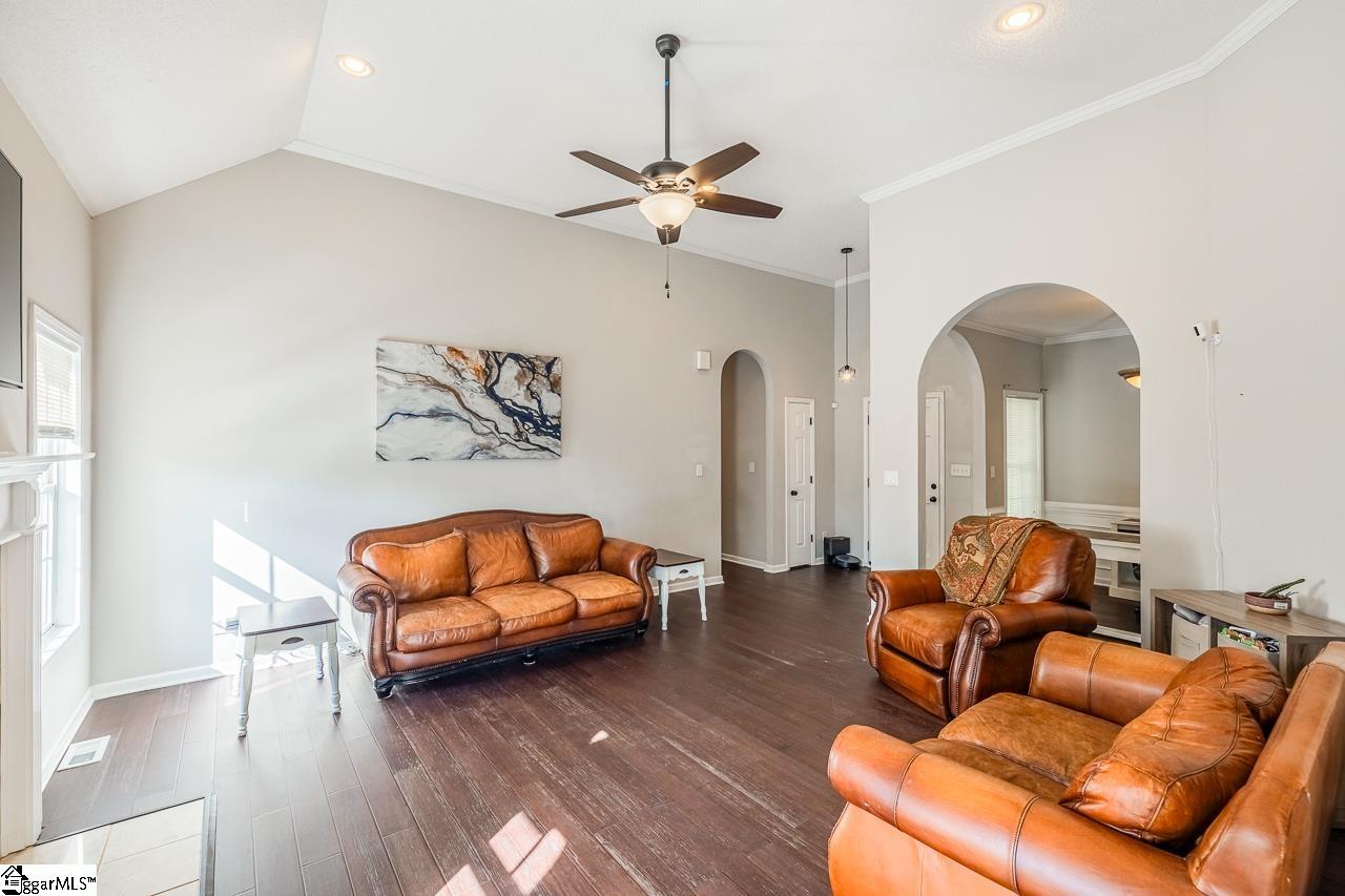 715 S Alderwood Drive Woodruff, SC 29388
