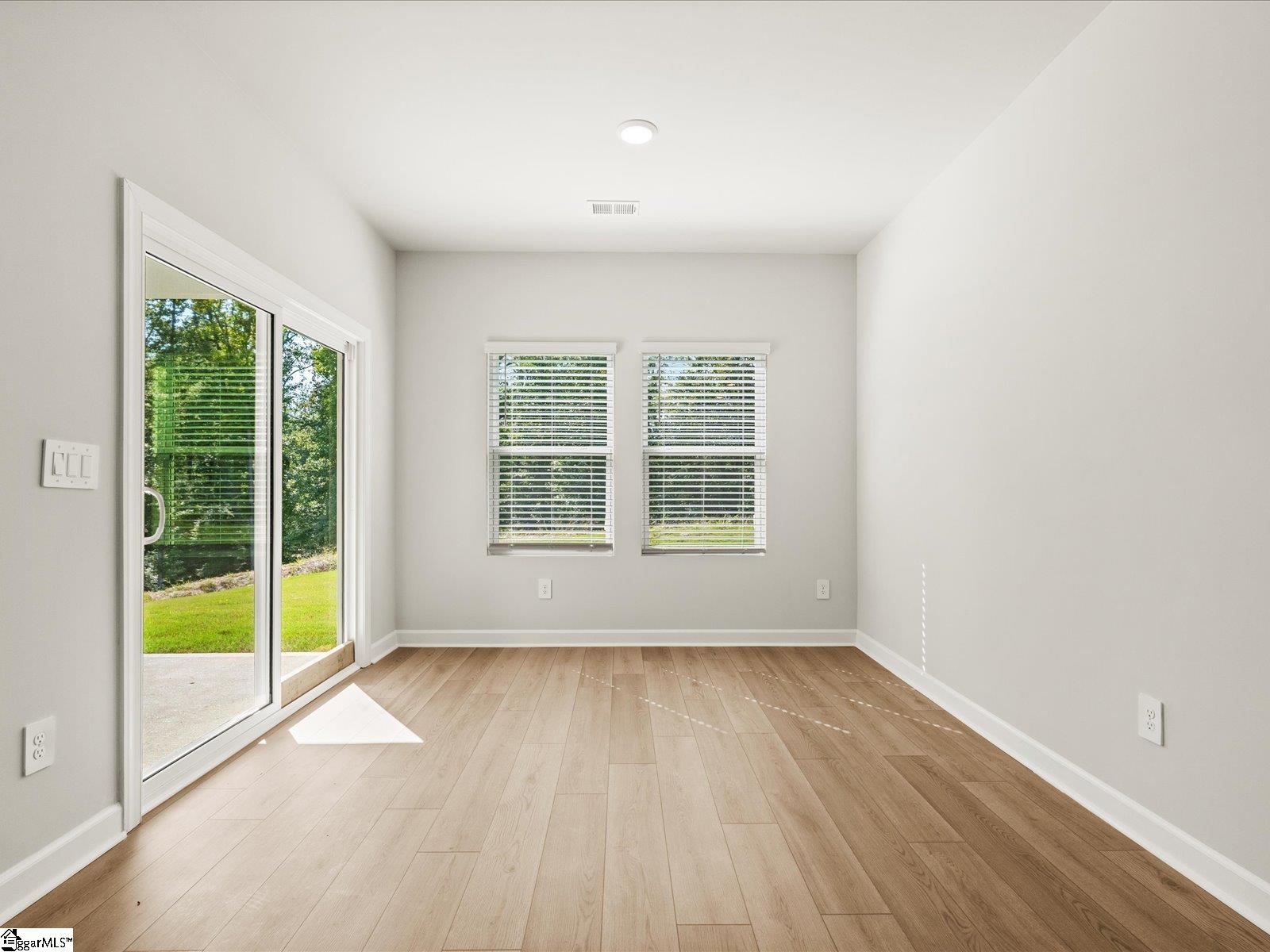 237 Merriweather Way Spartanburg, SC 29302