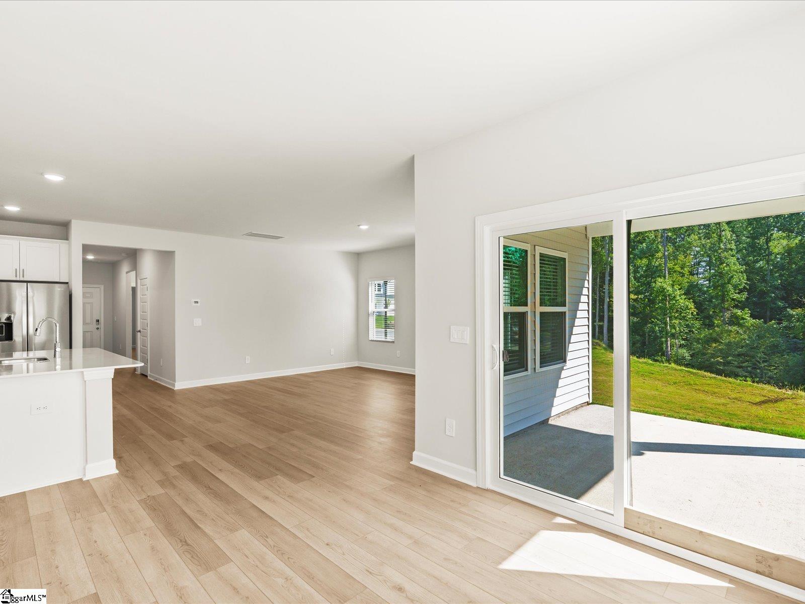 237 Merriweather Way Spartanburg, SC 29302