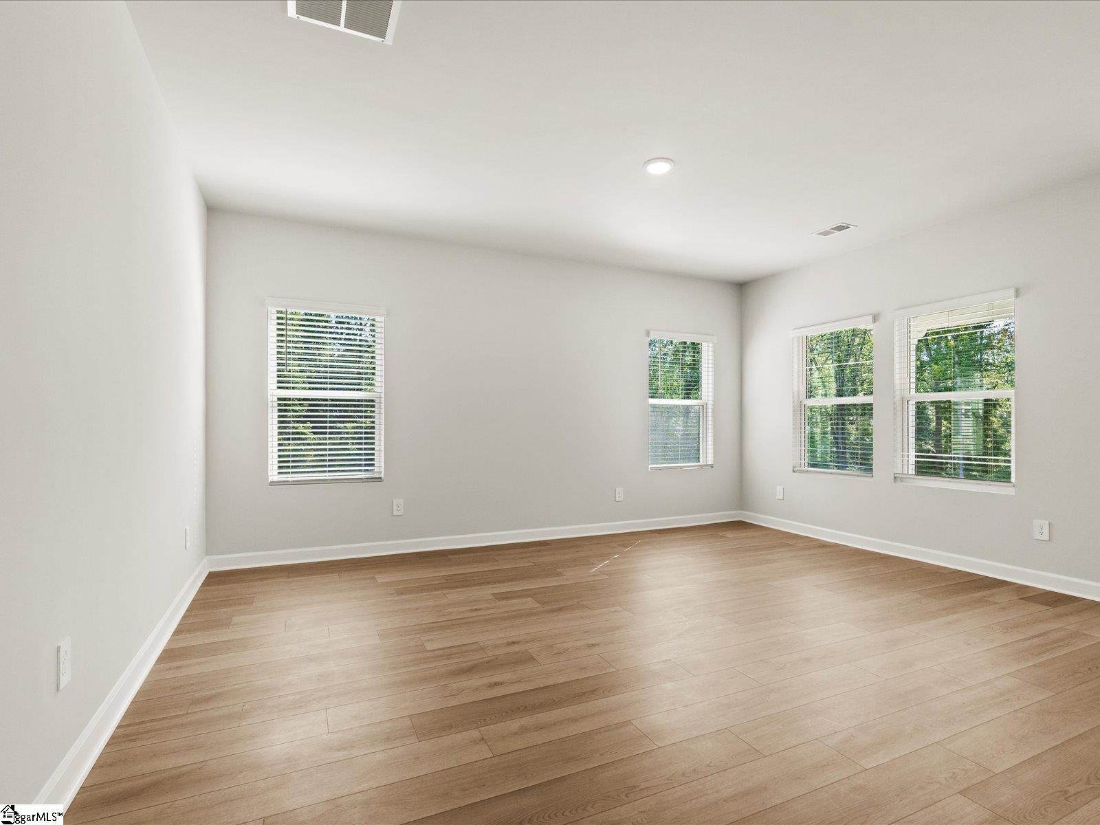 237 Merriweather Way Spartanburg, SC 29302