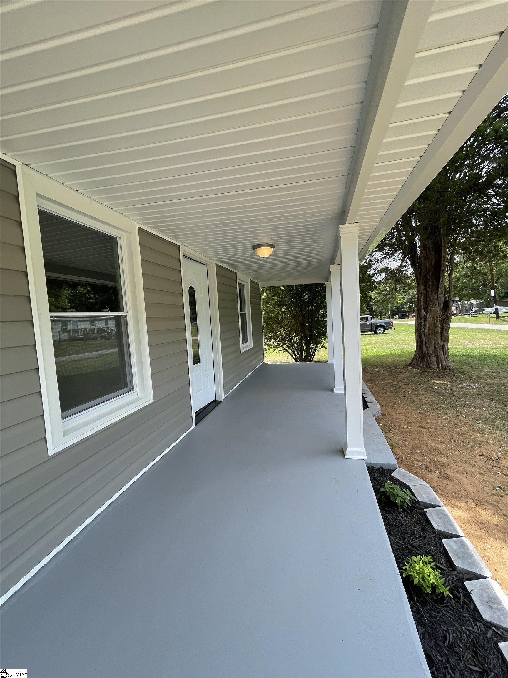 129 Montgomery Street Roebuck, SC 29376