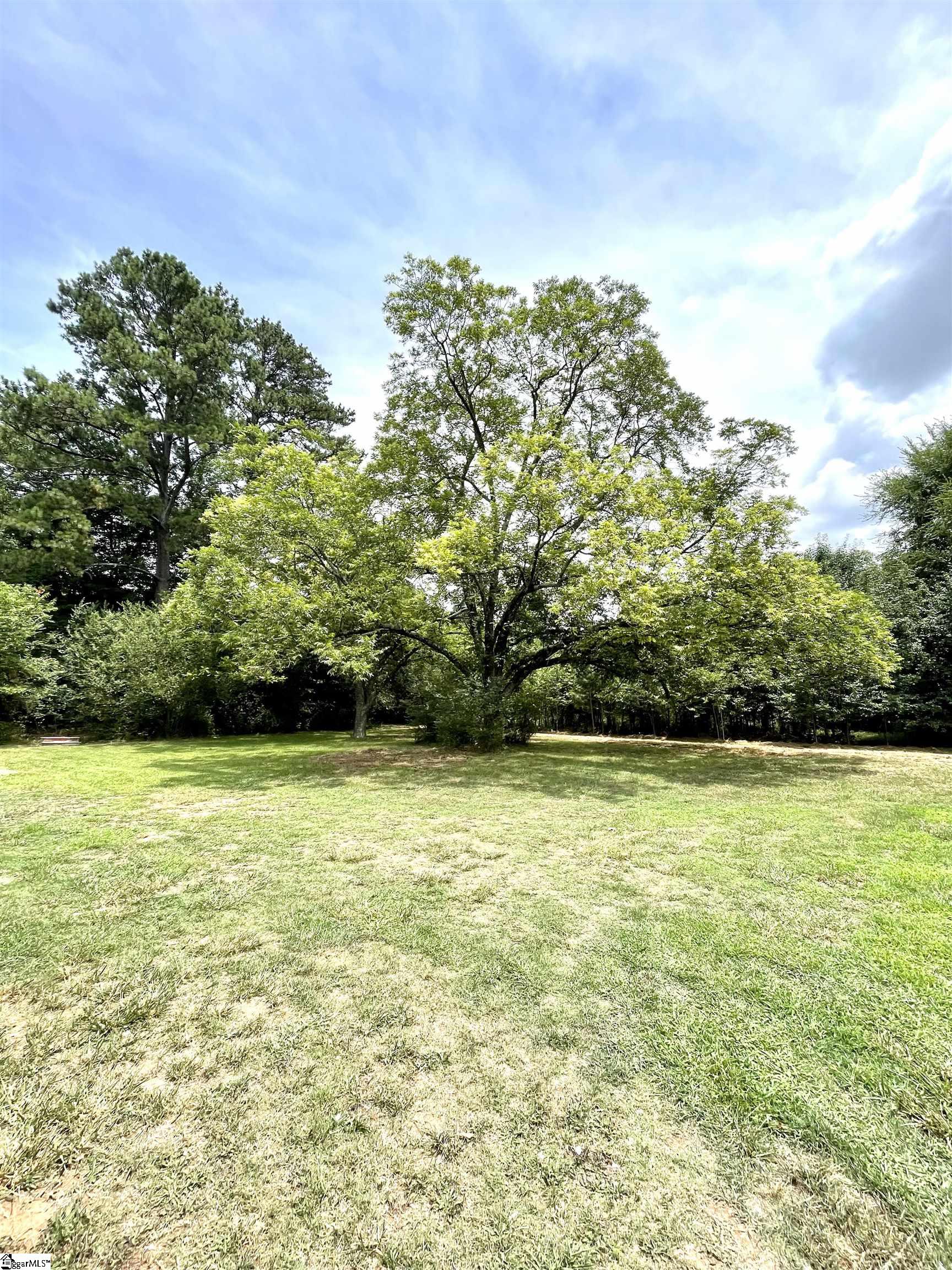 129 Montgomery Street Roebuck, SC 29376