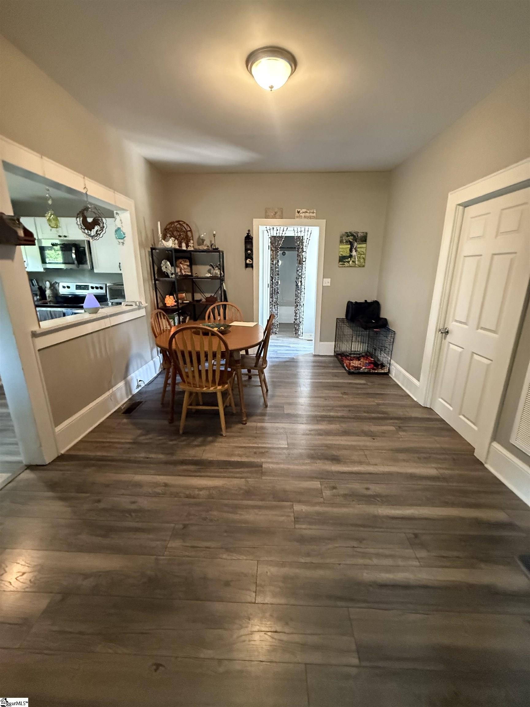 129 Montgomery Street Roebuck, SC 29376