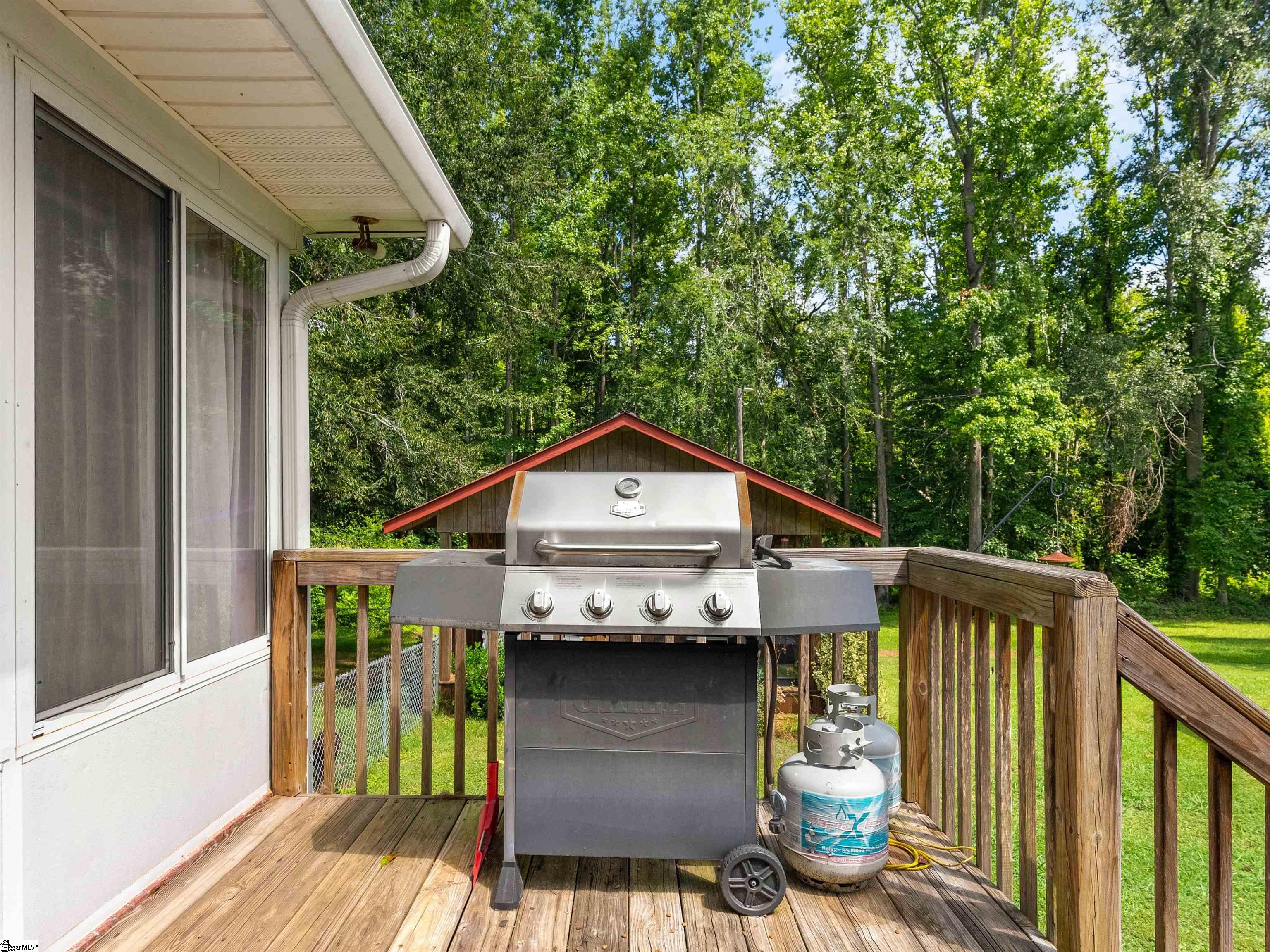 115 Kingston Drive Laurens, SC 29360