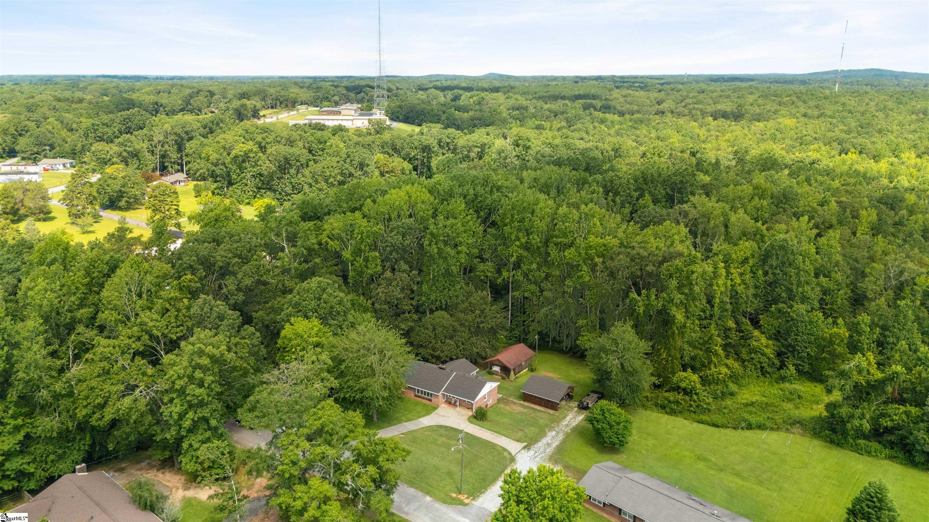 115 Kingston Drive Laurens, SC 29360