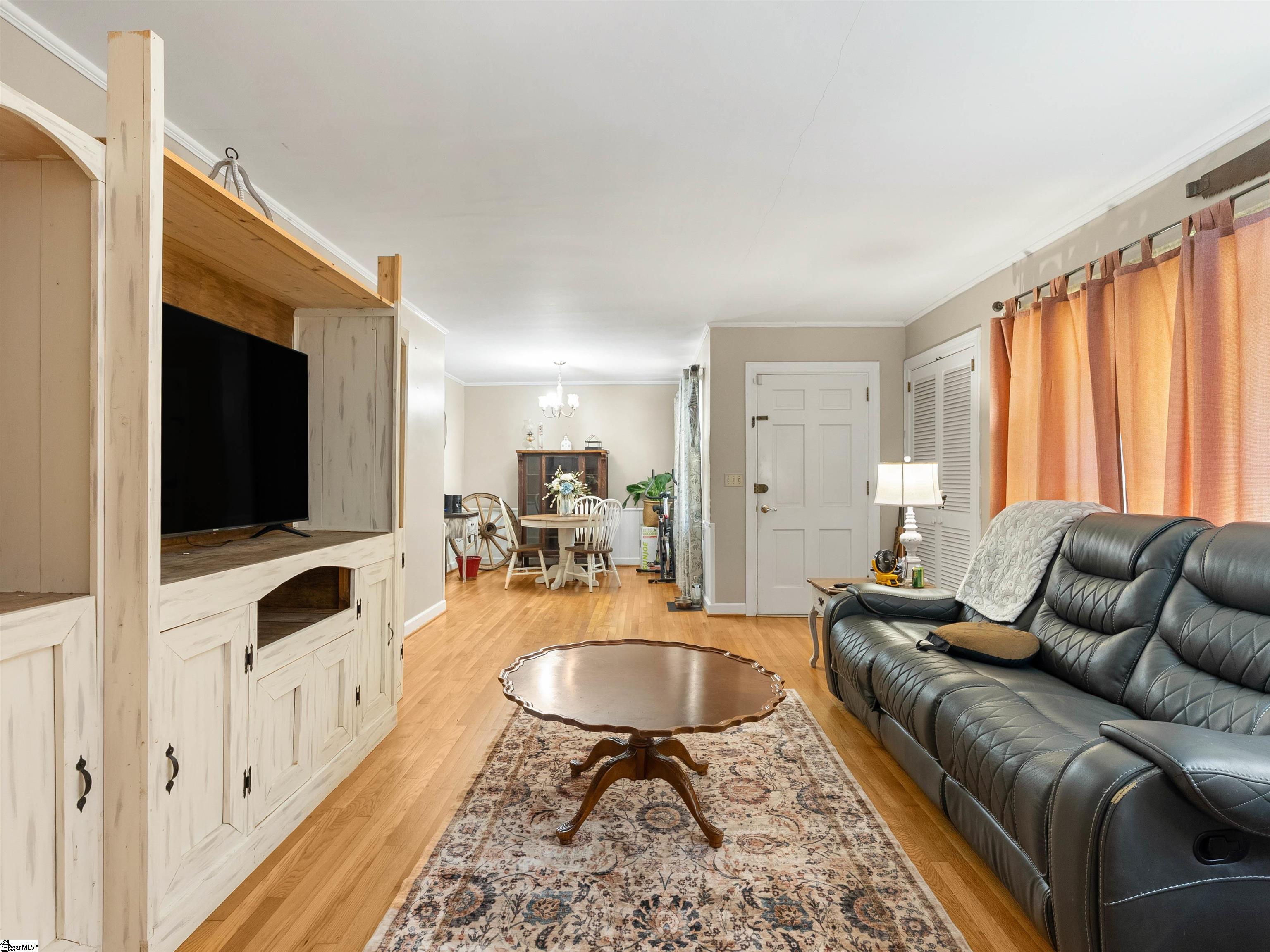 115 Kingston Drive Laurens, SC 29360