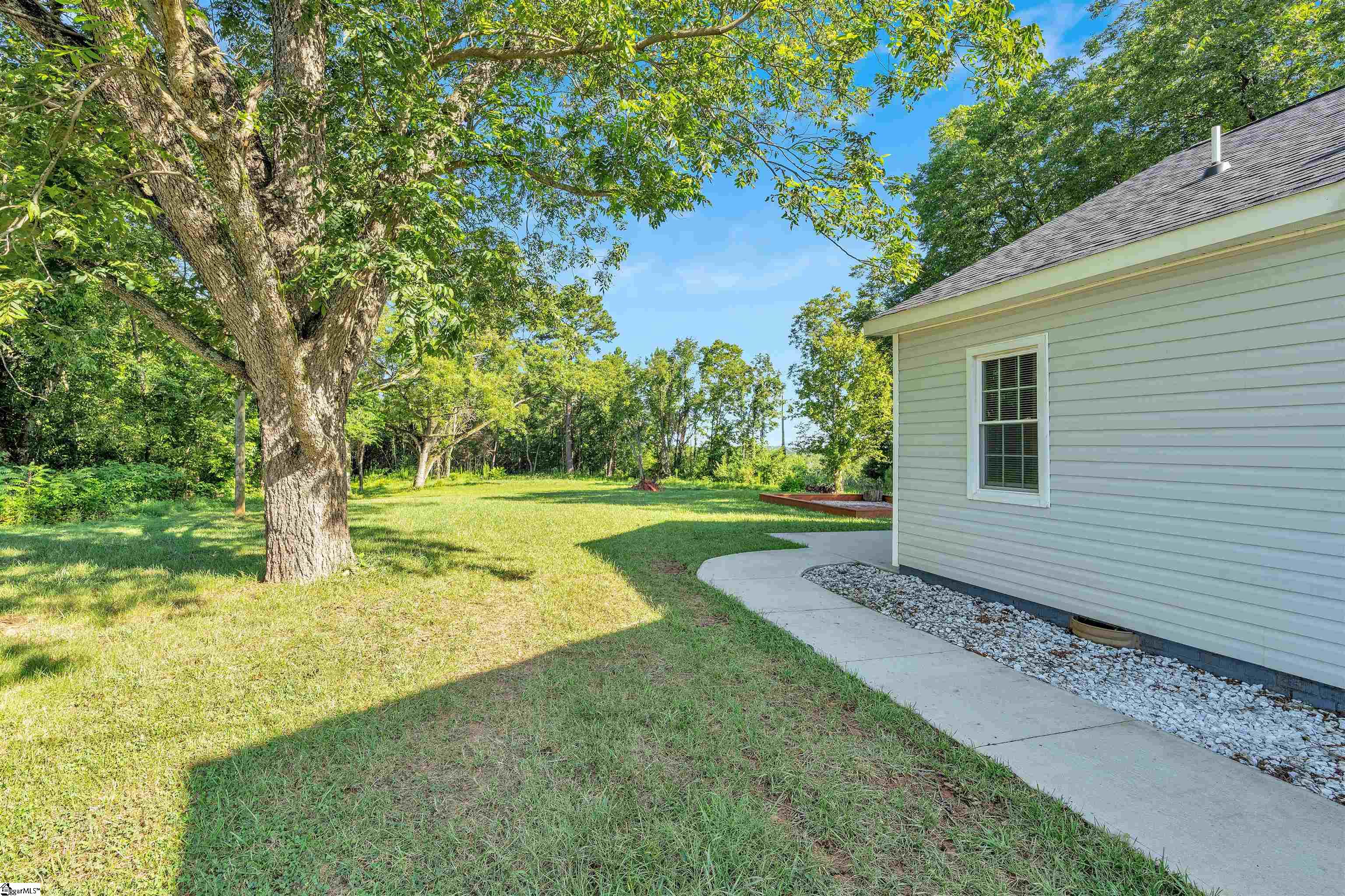 355 Gold Mine Road Gaffney, SC 29340-6724