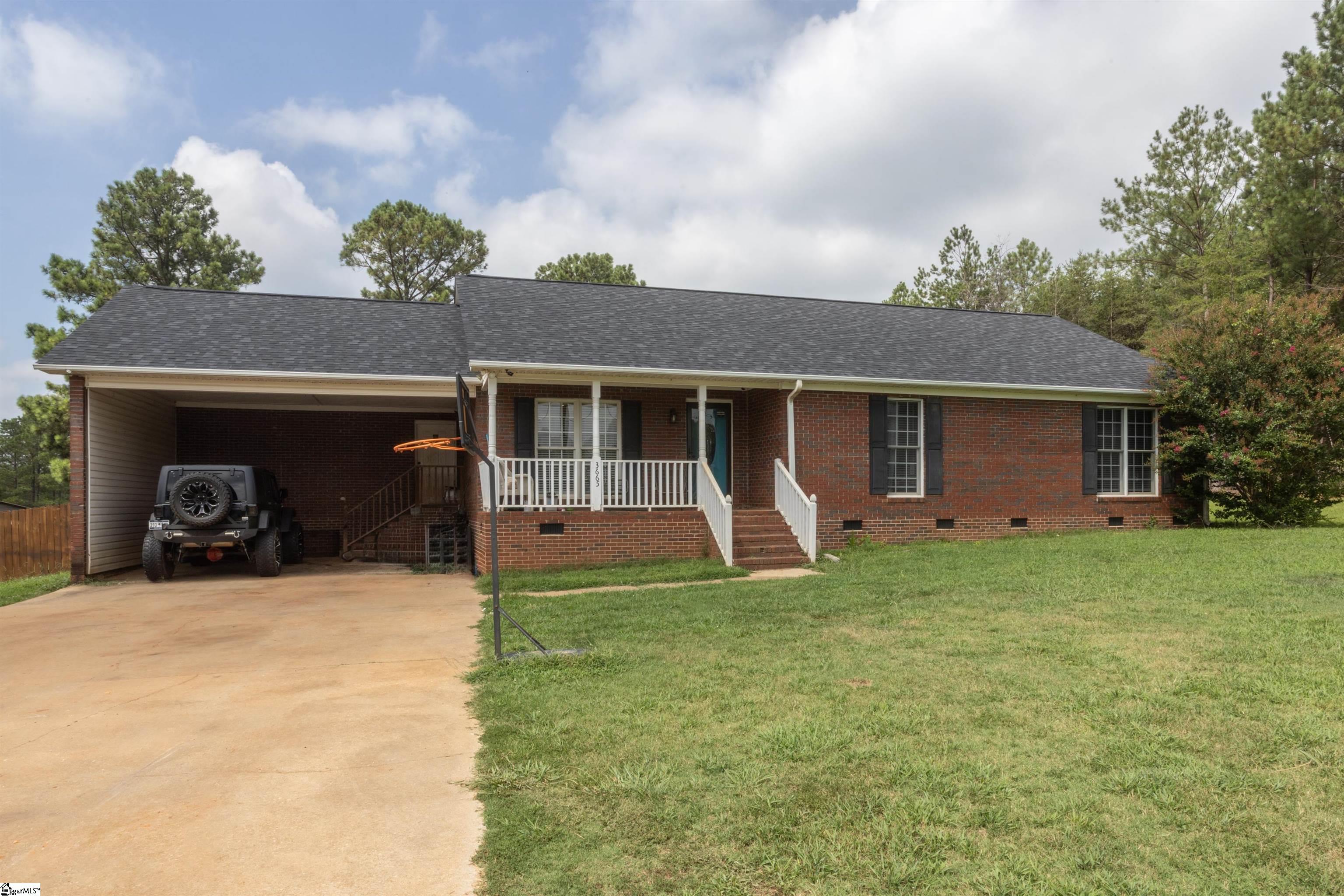 3665 Rainbow Lake Road Inman, SC 29349