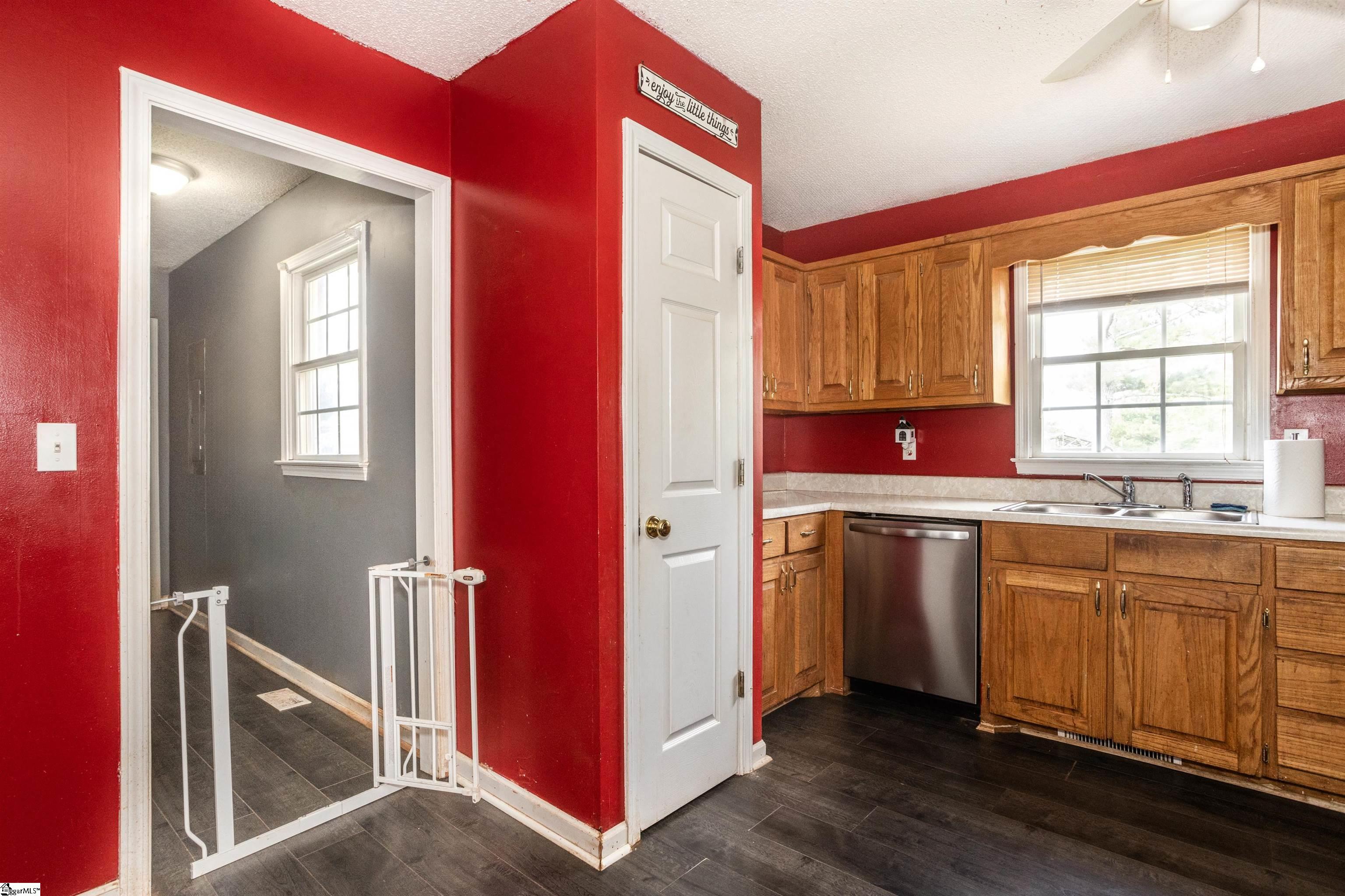 3665 Rainbow Lake Road Inman, SC 29349