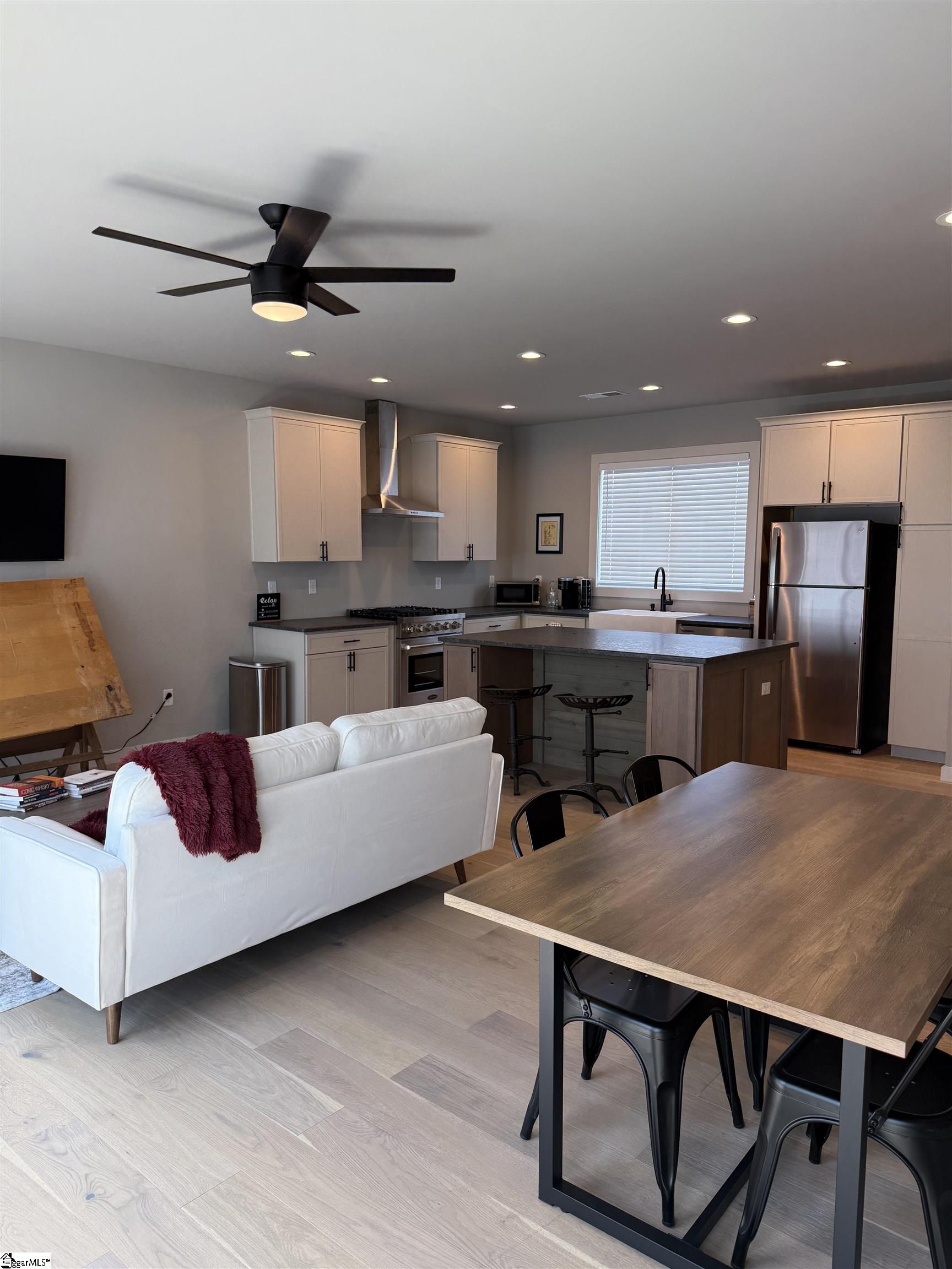 110 Textile Court Easley, SC 29640