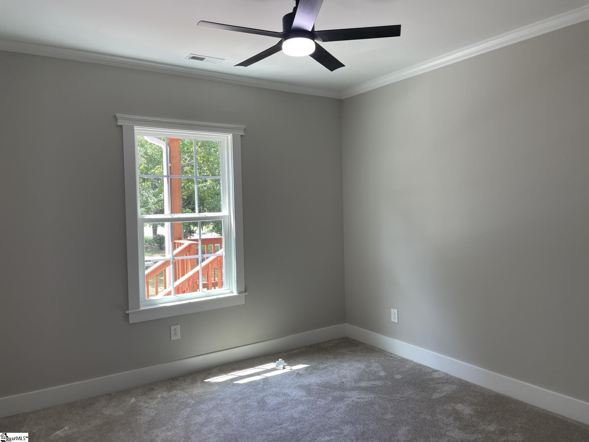 816 E Carolina Avenue Clinton, SC 29325